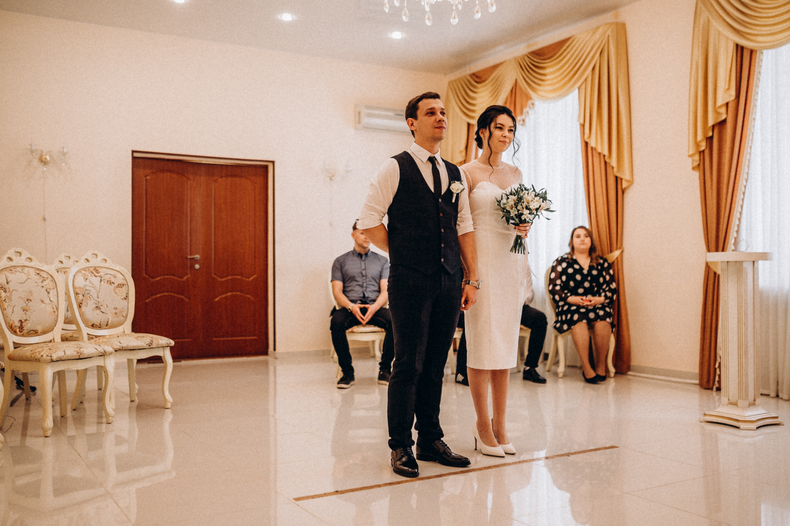 Свадьба Анастасия Сергей камерная (загс+прогулка). Фотограф ПИТЕР СПБ Надежда Баранова