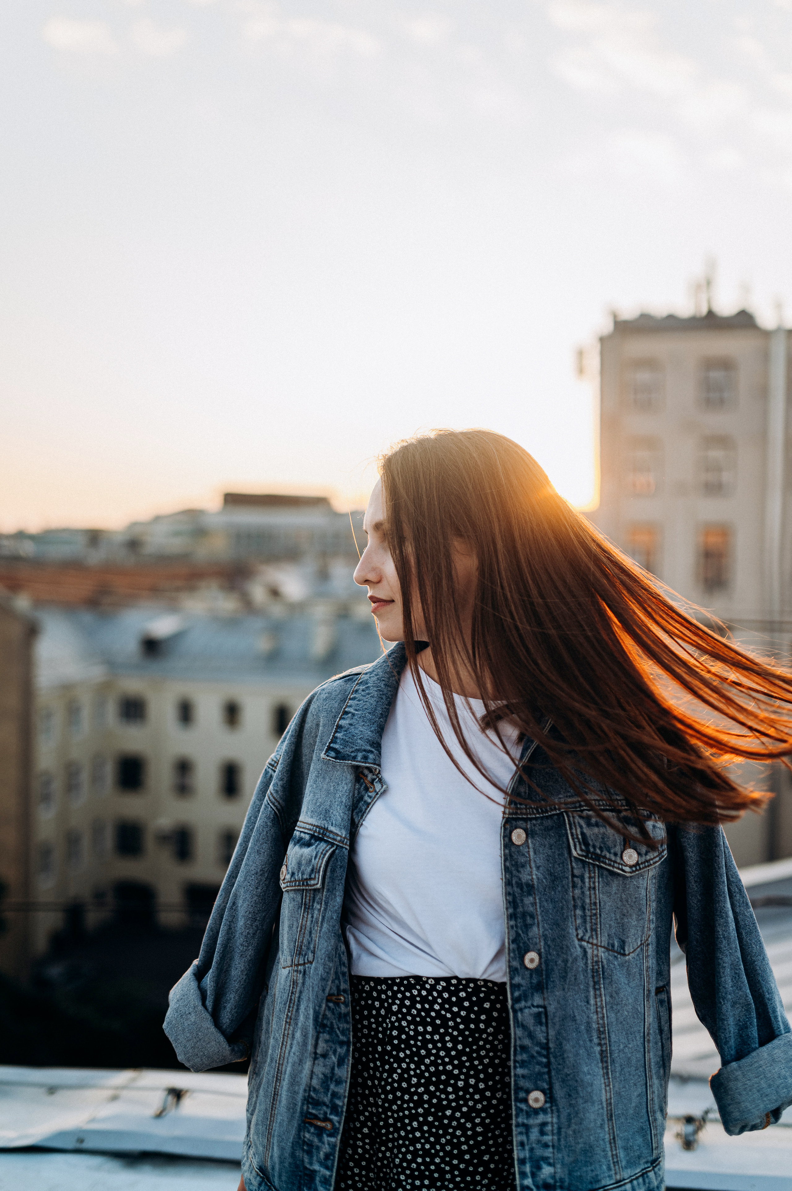 Две подруги крыша СПБ (Таня+Таня). Фотограф ПИТЕР СПБ Надежда Баранова