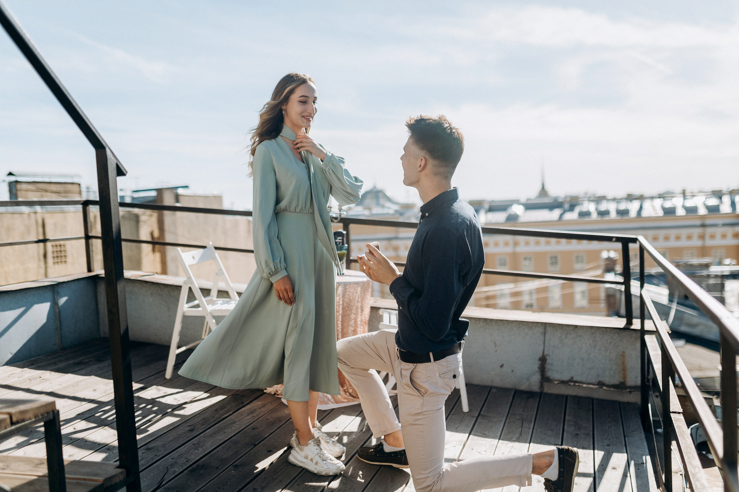 Предложение руки и сердца на крыше СПБ. Фотограф ПИТЕР СПБ Надежда Баранова