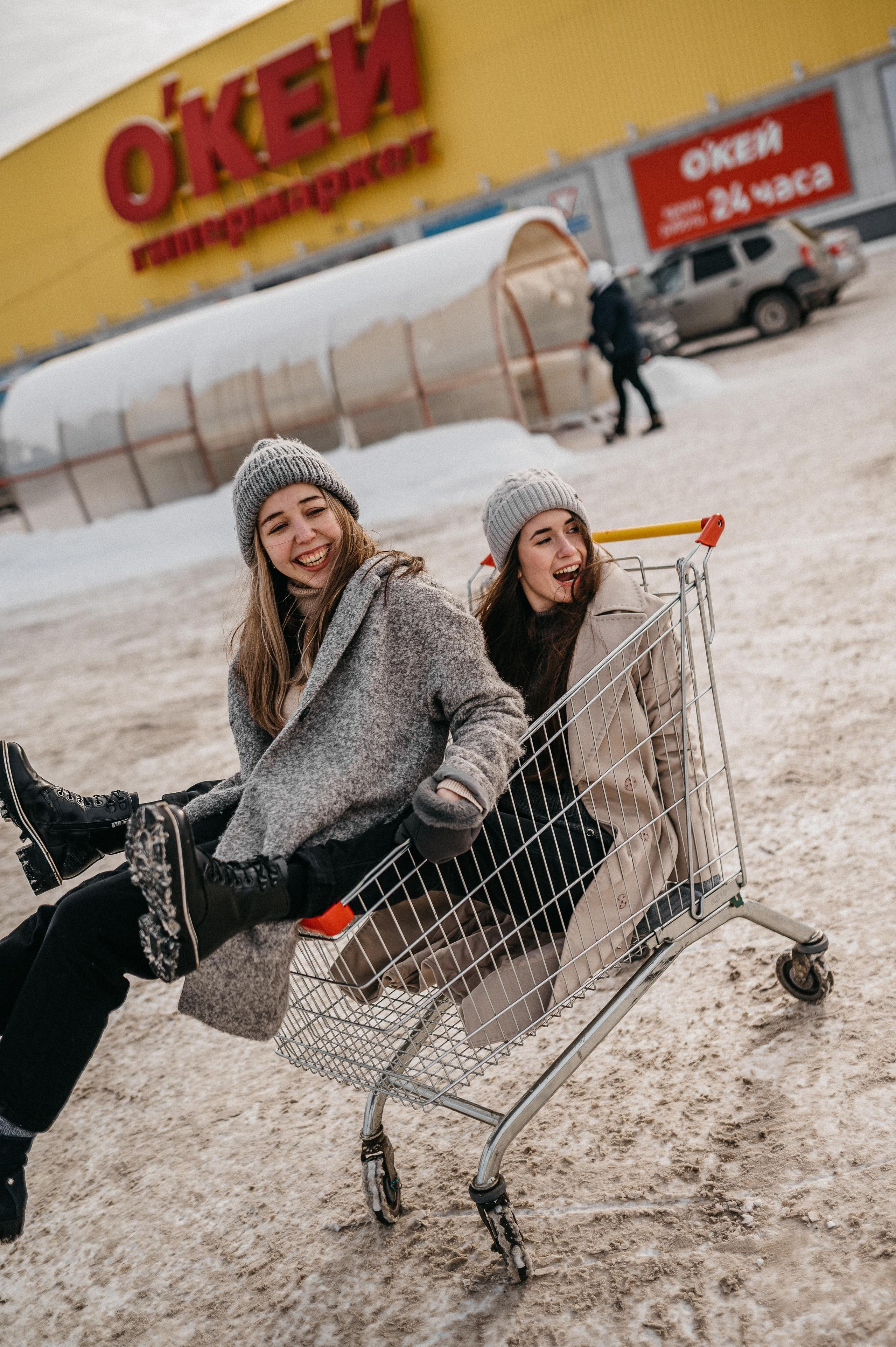Подружки. Фотограф ПИТЕР СПБ Надежда Баранова