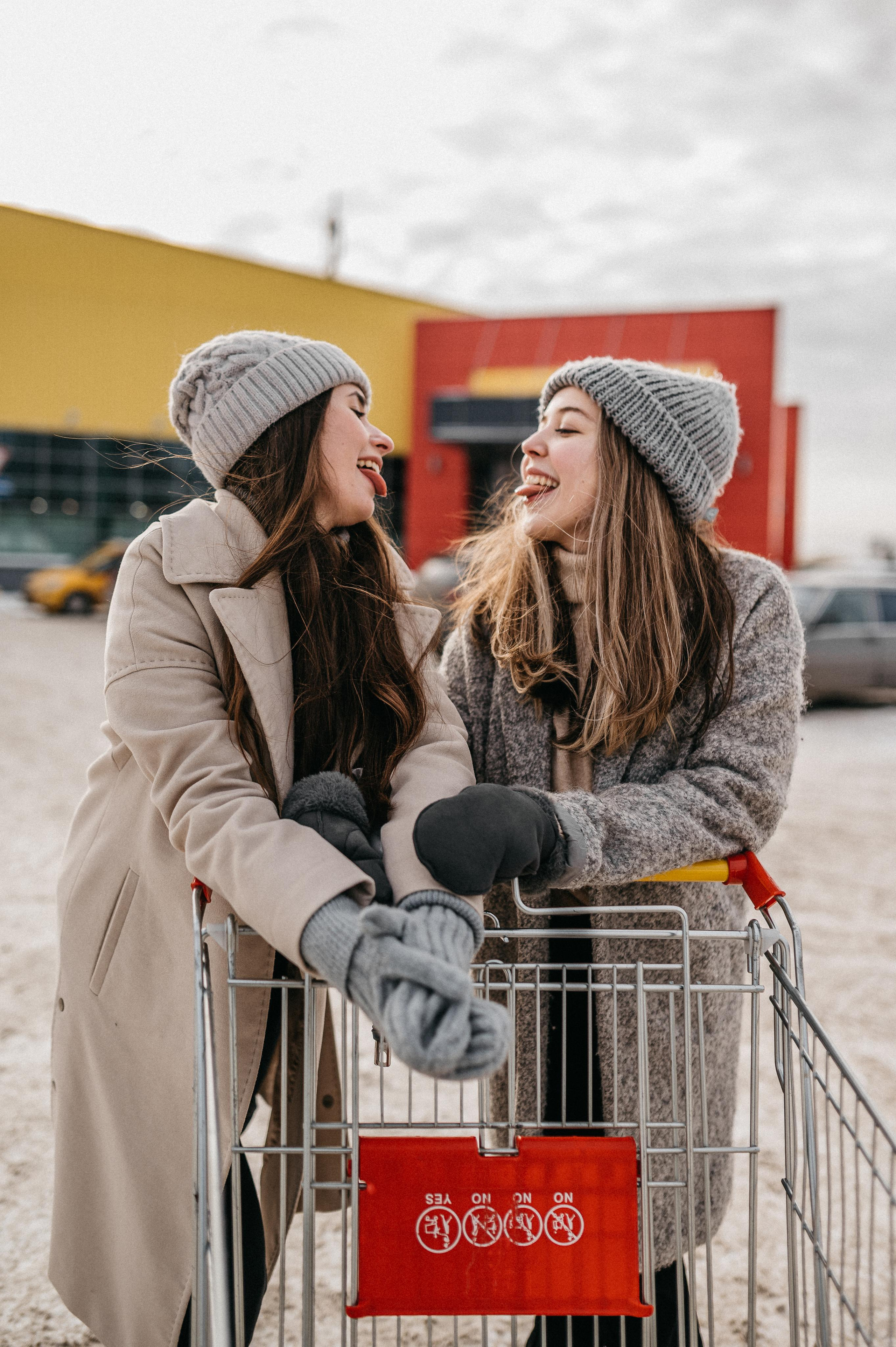 Подружки. Фотограф ПИТЕР СПБ Надежда Баранова