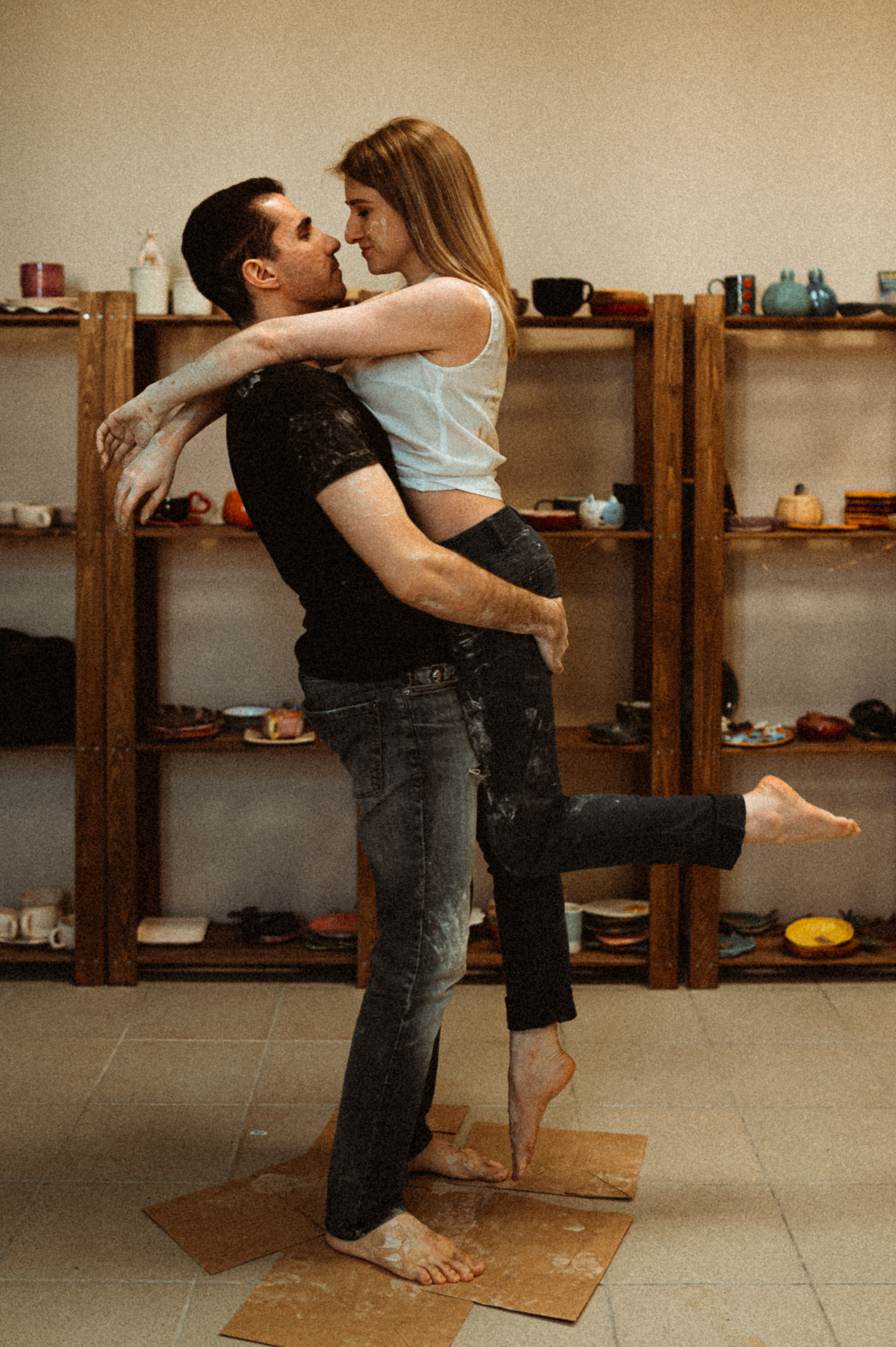 Лена+Петя лав стори гончарная мастерская. Фотограф ПИТЕР СПБ Надежда Баранова