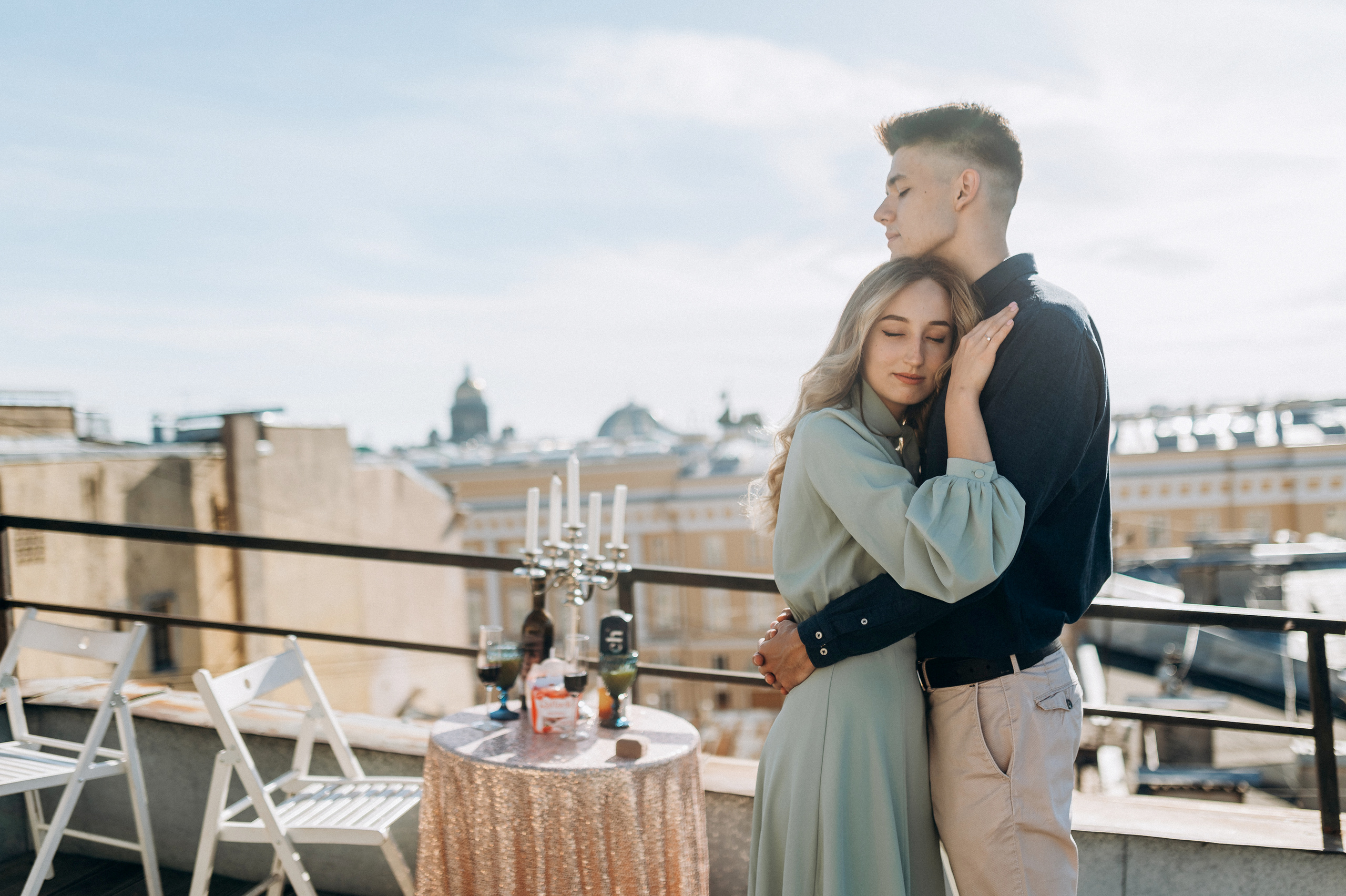 Предложение руки и сердца на крыше СПБ. Фотограф ПИТЕР СПБ Надежда Баранова