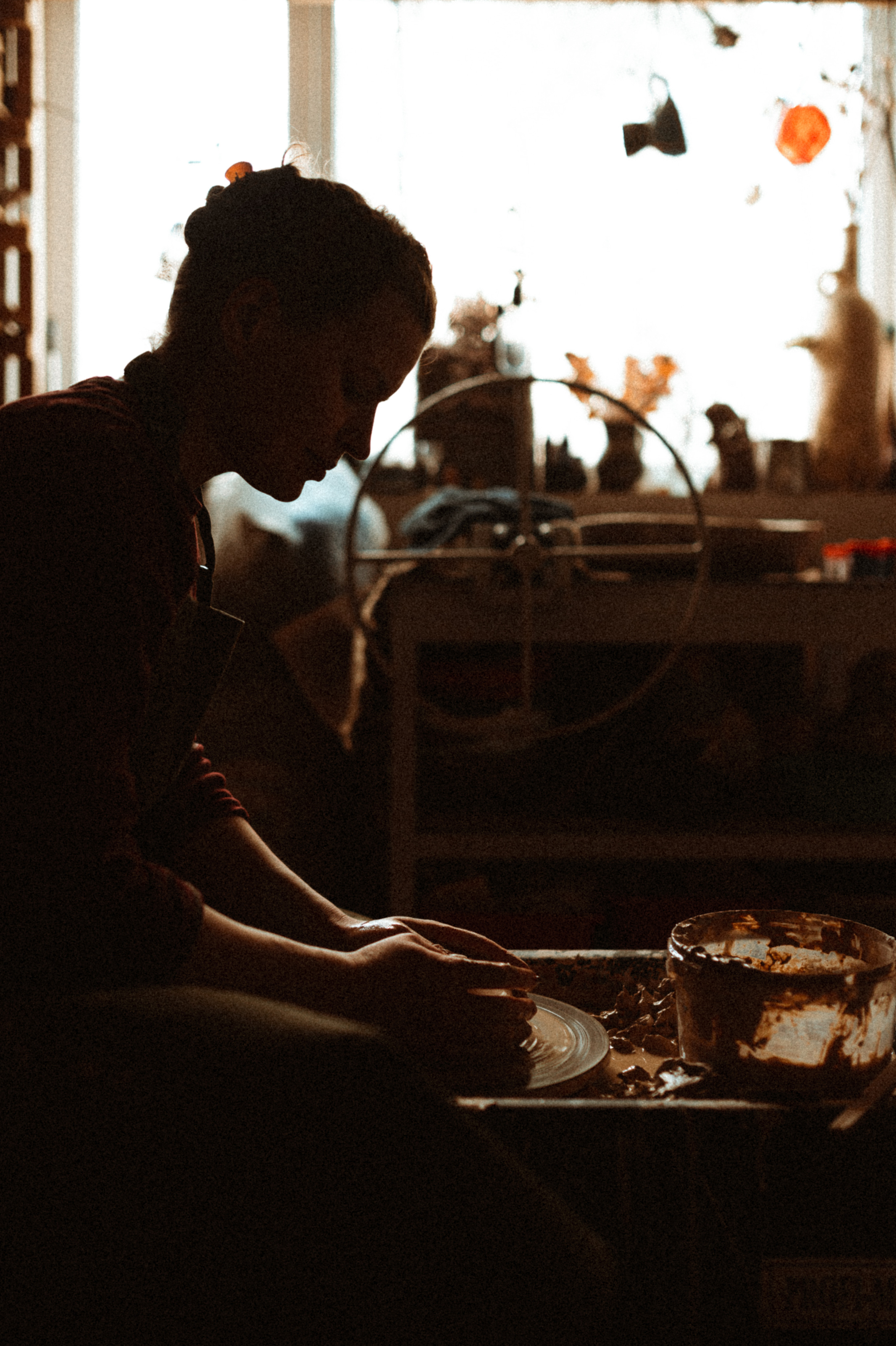 Аня художник-керамист. Фотограф ПИТЕР СПБ Надежда Баранова