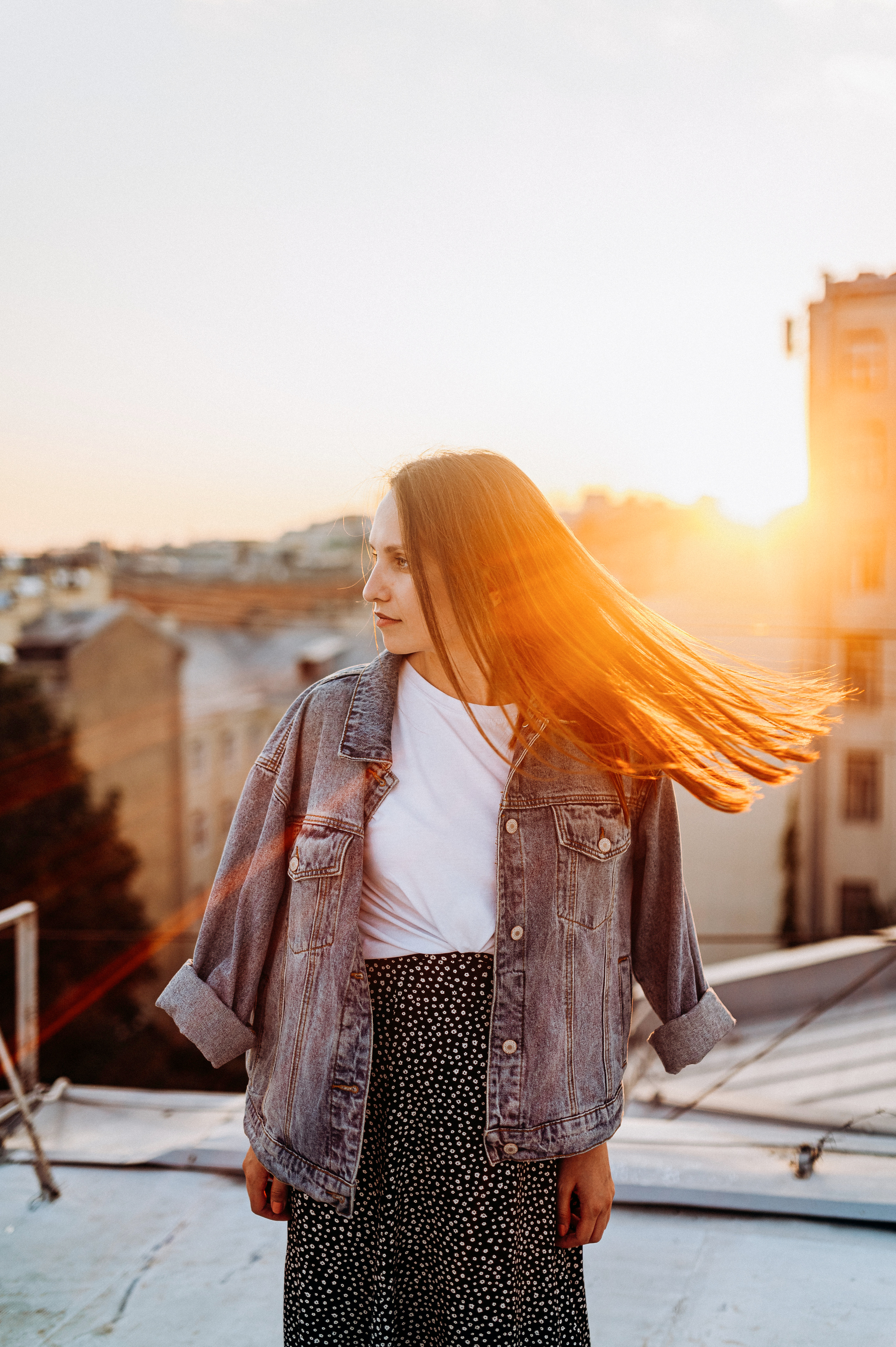 Две подруги крыша СПБ (Таня+Таня). Фотограф ПИТЕР СПБ Надежда Баранова