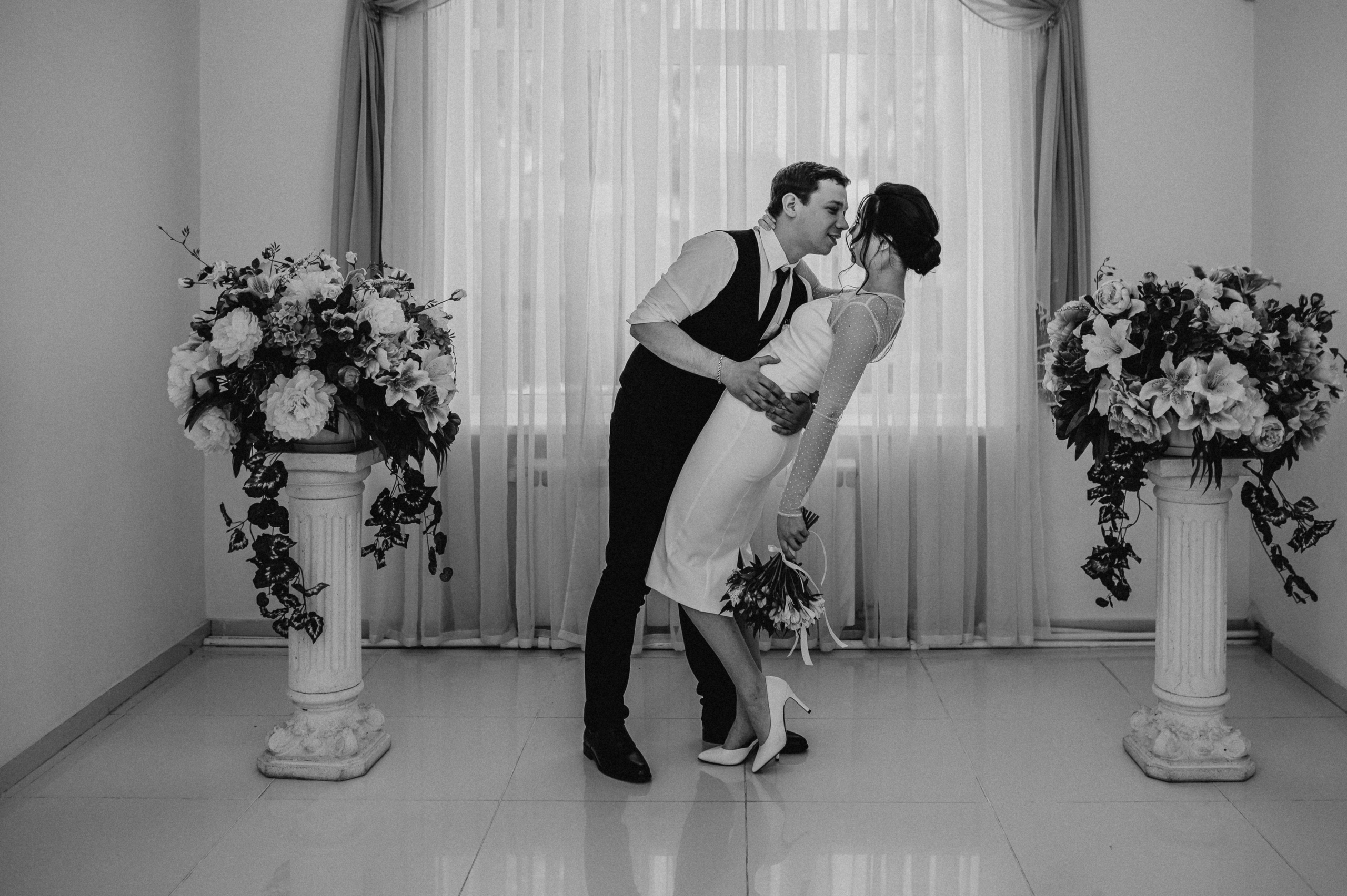 Свадьба Анастасия Сергей камерная (загс+прогулка). Фотограф ПИТЕР СПБ Надежда Баранова