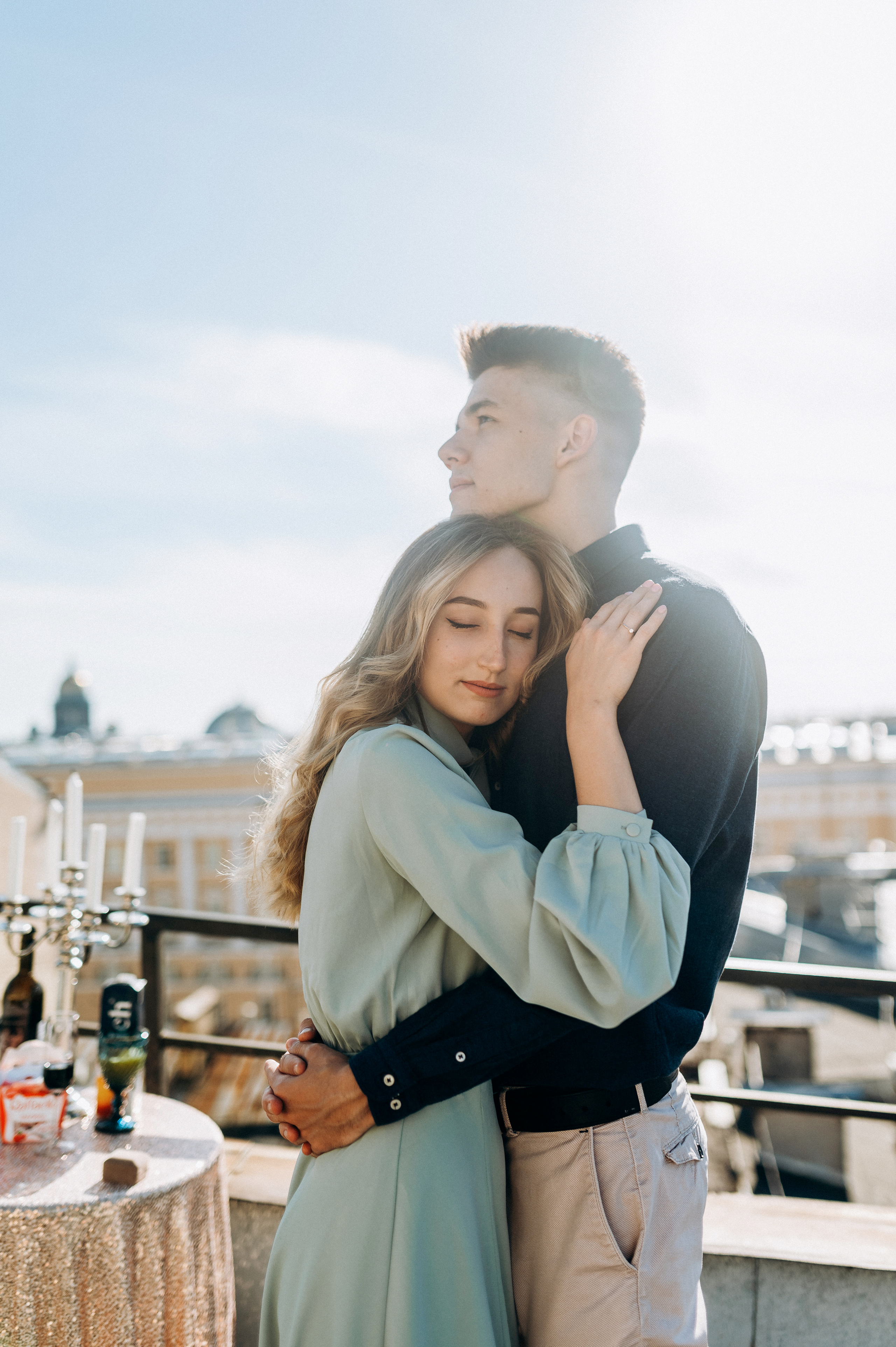 Предложение руки и сердца на крыше СПБ. Фотограф ПИТЕР СПБ Надежда Баранова