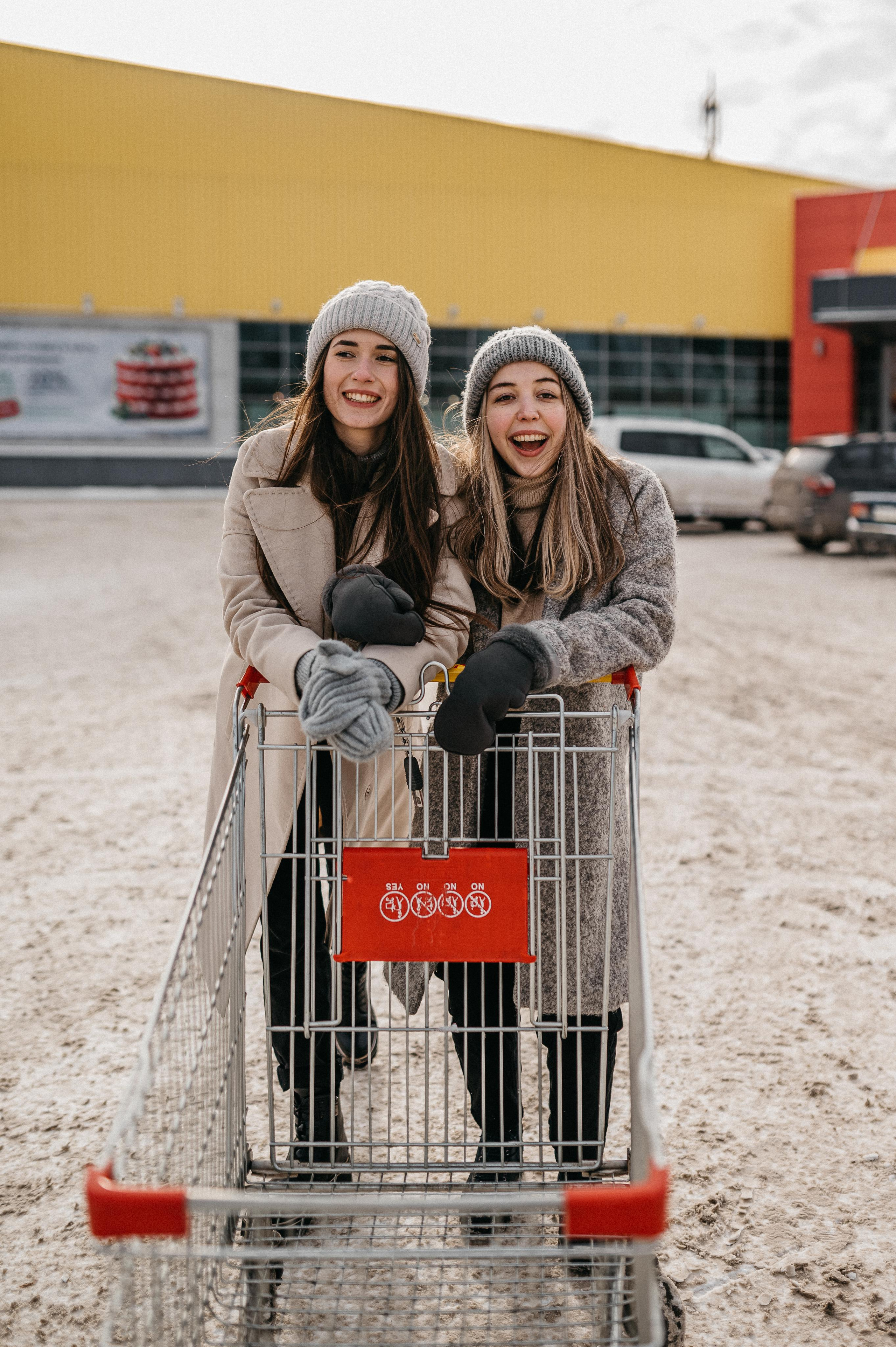 Подружки. Фотограф ПИТЕР СПБ Надежда Баранова