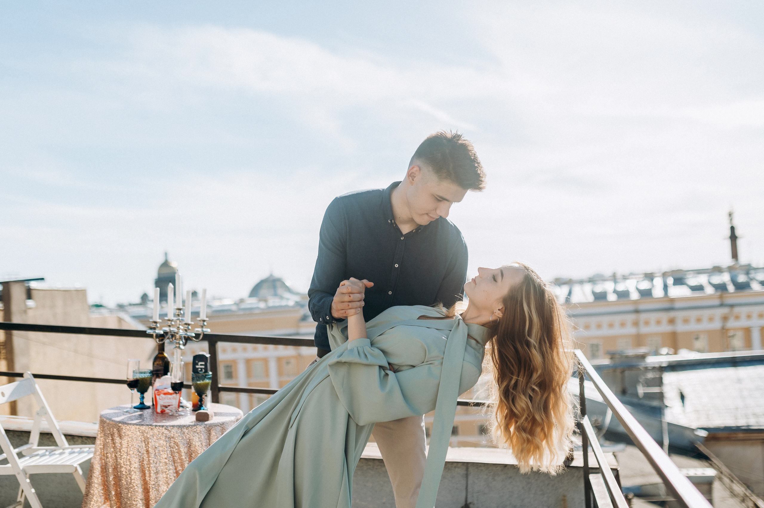 Предложение руки и сердца на крыше СПБ. Фотограф ПИТЕР СПБ Надежда Баранова