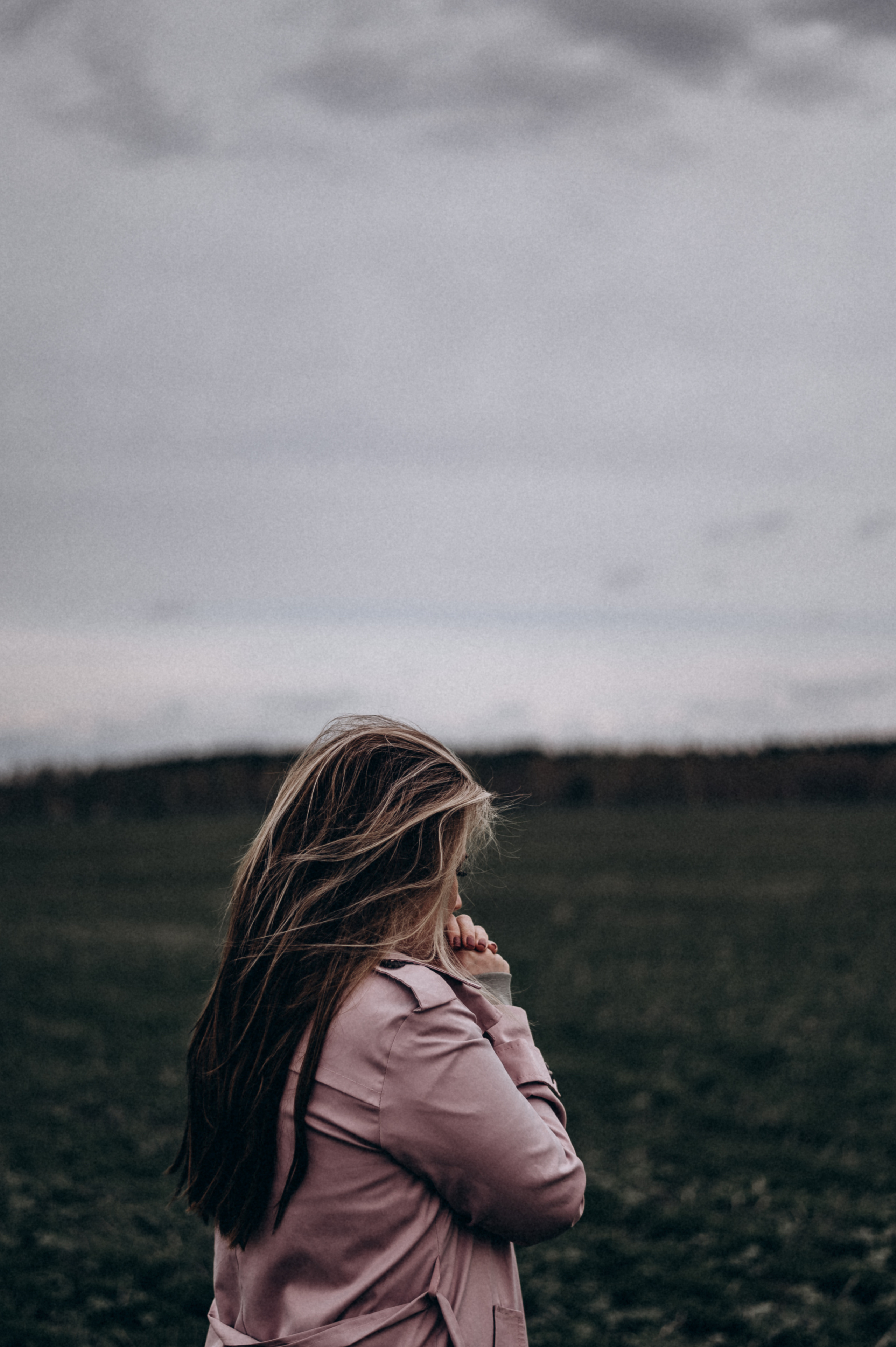 Индивидуальная фотосессия в поле Аня. Фотограф ПИТЕР СПБ Надежда Баранова