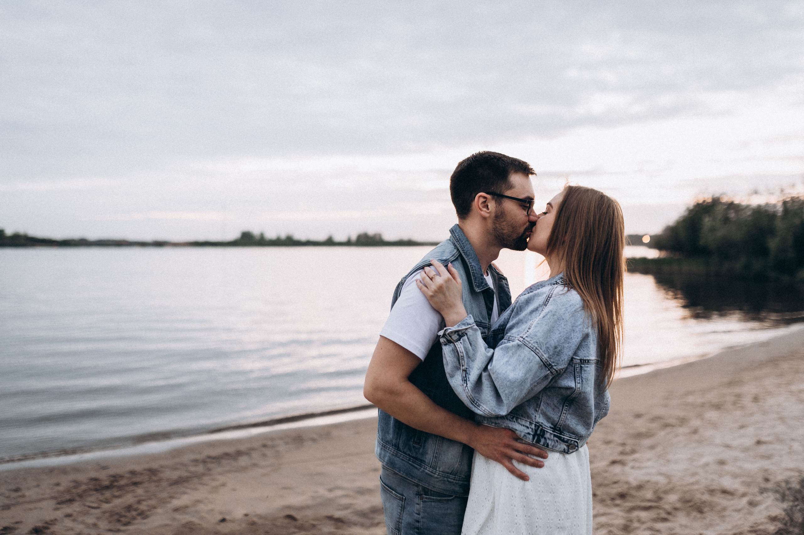 Мария Алексей лав стори на берегу. Фотограф ПИТЕР СПБ Надежда Баранова