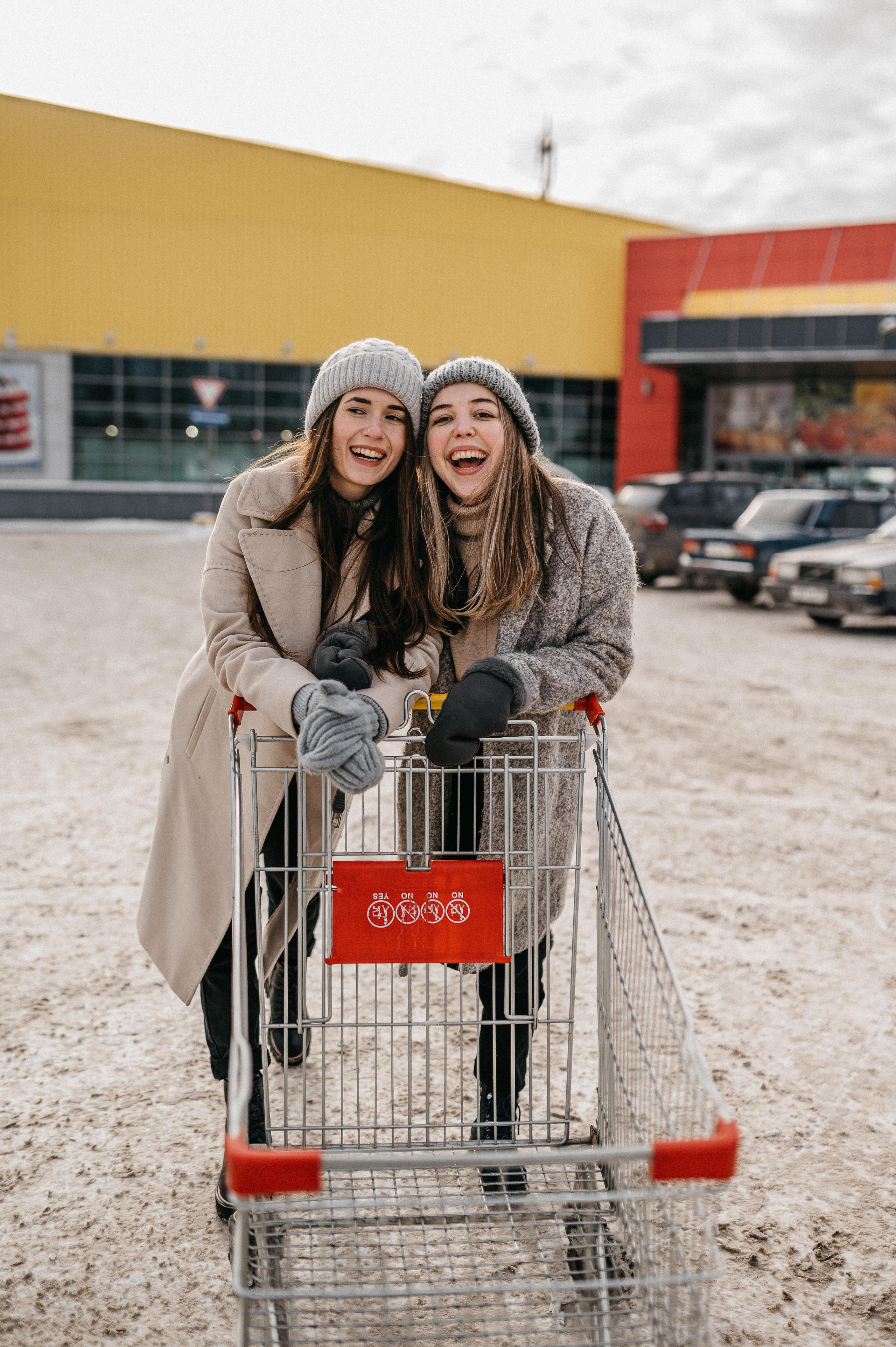Подружки. Фотограф ПИТЕР СПБ Надежда Баранова