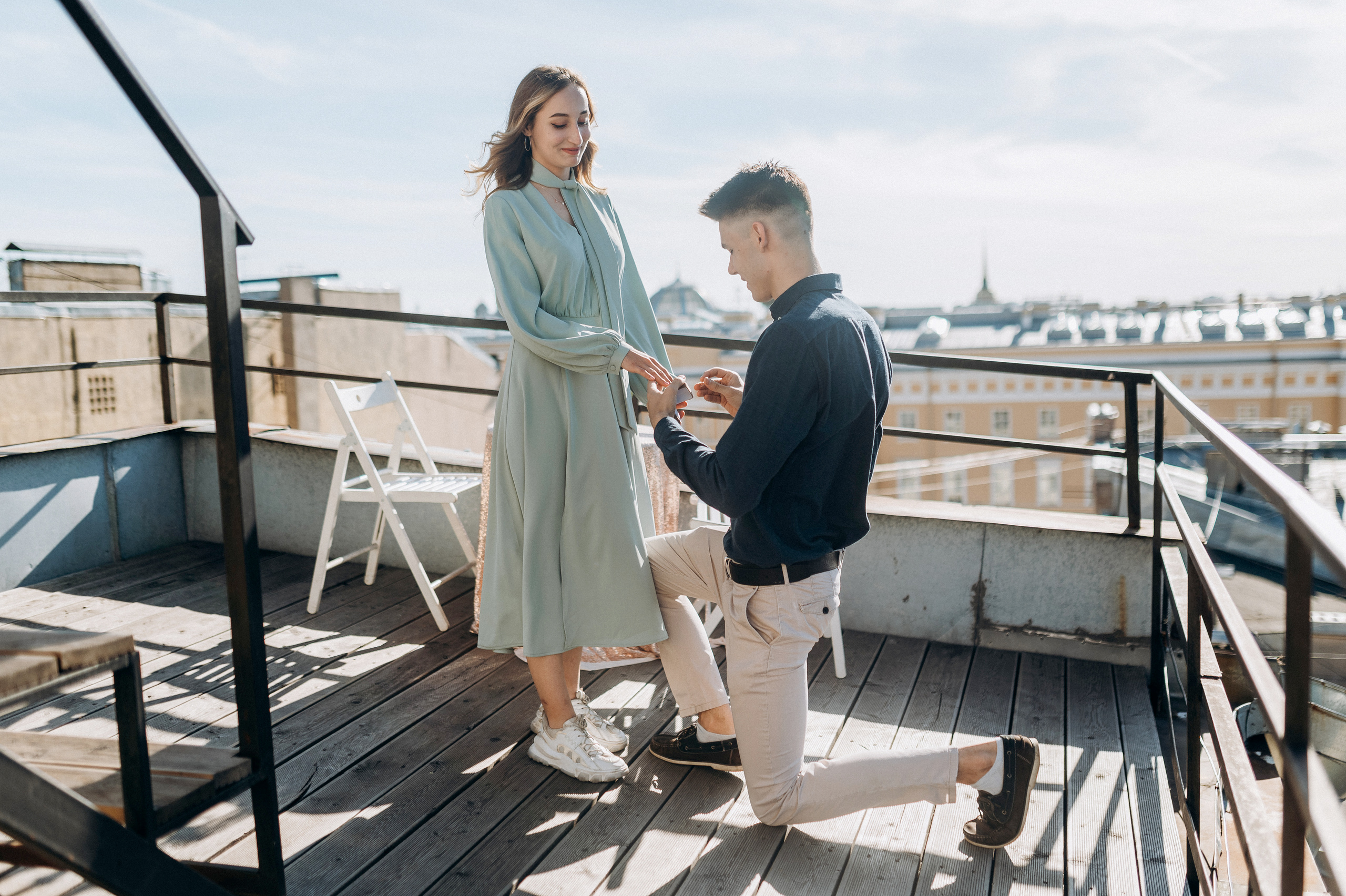 Предложение руки и сердца на крыше СПБ. Фотограф ПИТЕР СПБ Надежда Баранова