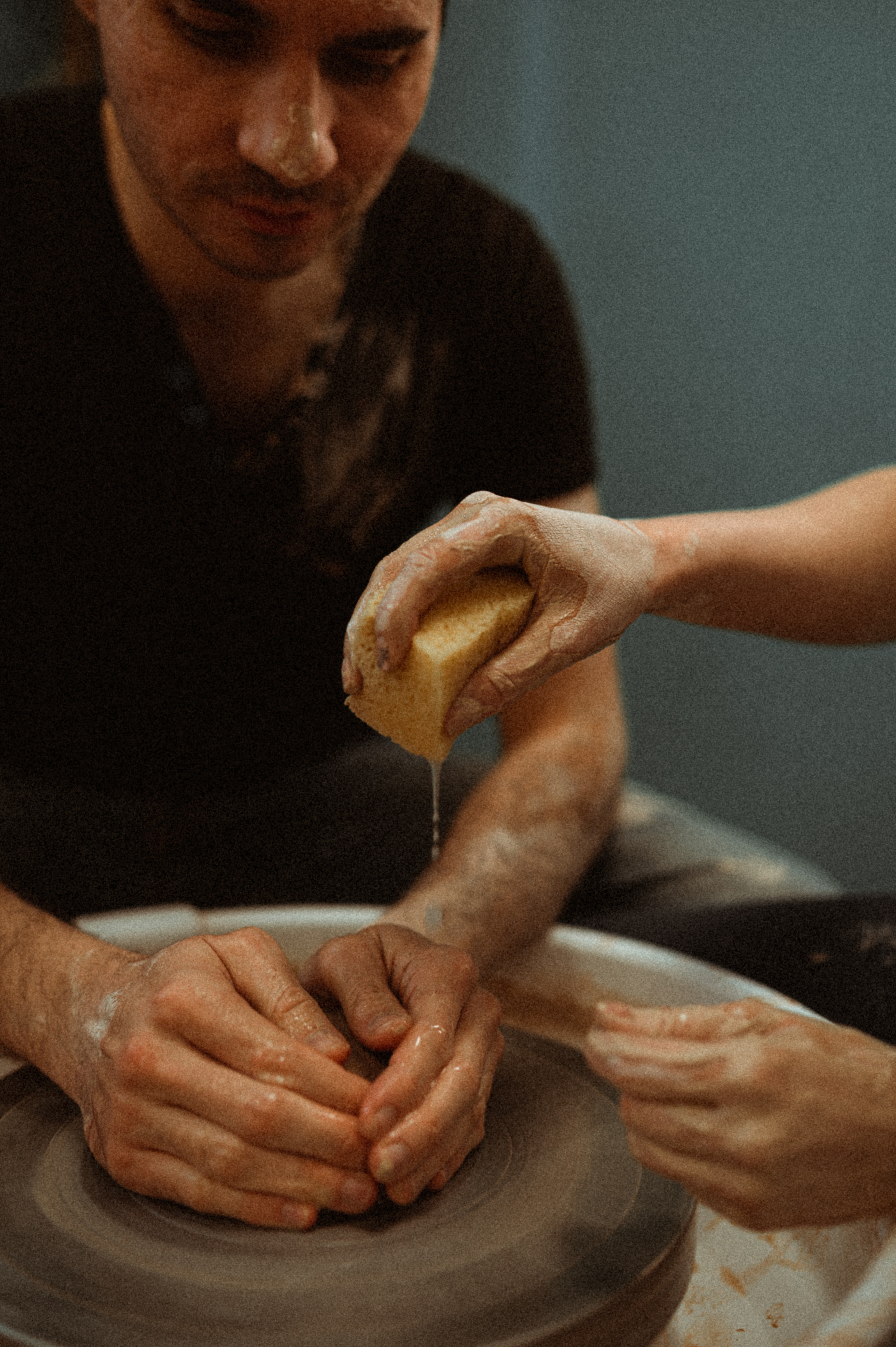 Лена+Петя лав стори гончарная мастерская. Фотограф ПИТЕР СПБ Надежда Баранова