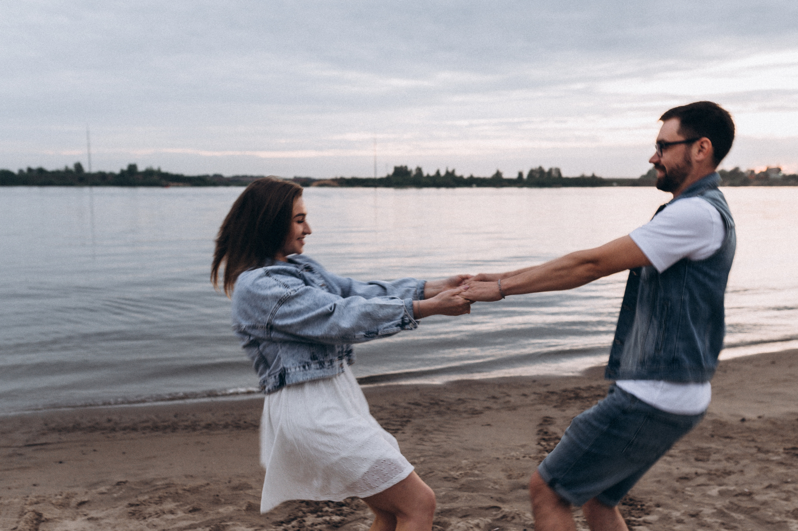 Мария Алексей лав стори на берегу. Фотограф ПИТЕР СПБ Надежда Баранова