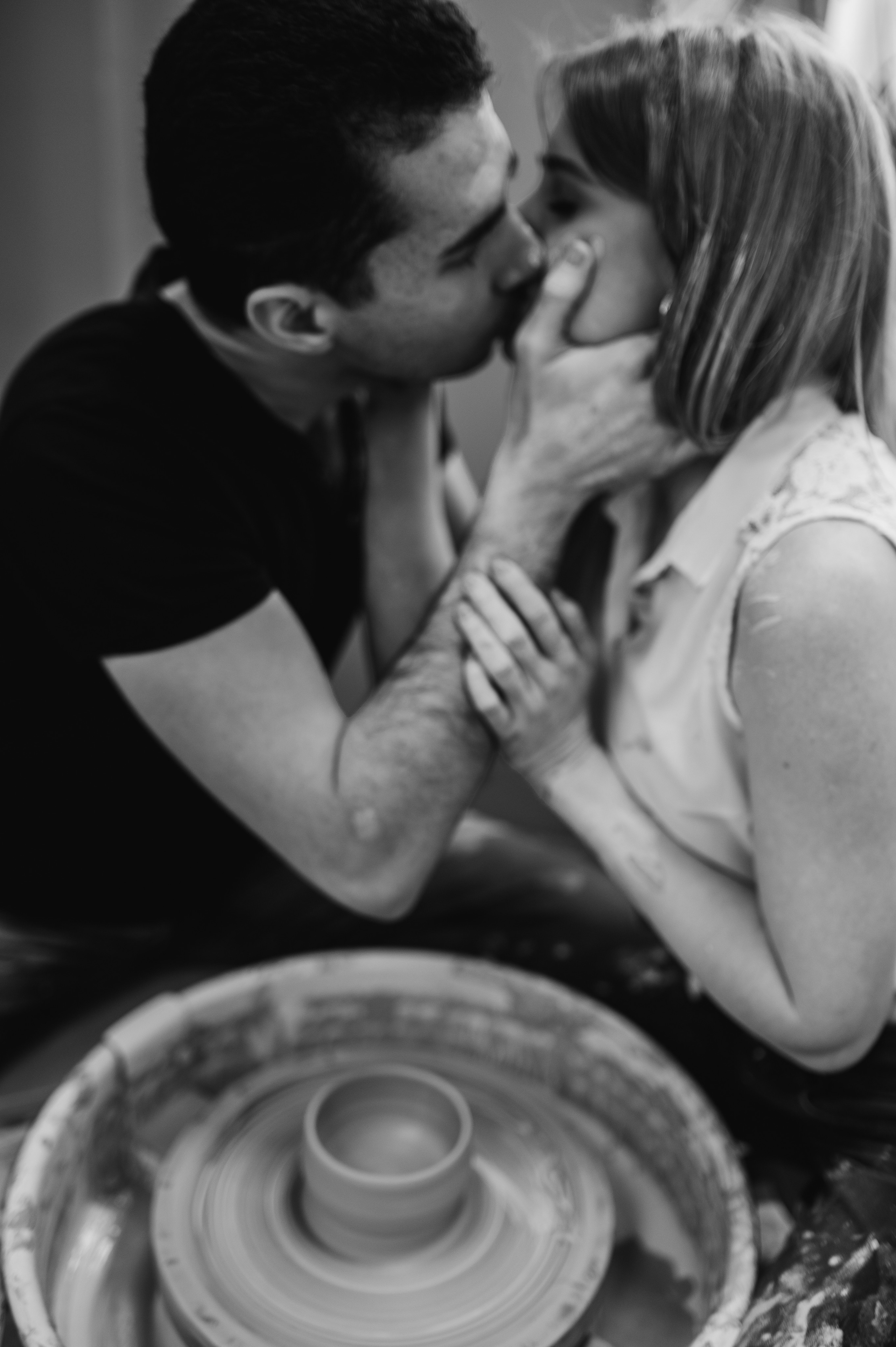 Лена+Петя лав стори гончарная мастерская. Фотограф ПИТЕР СПБ Надежда Баранова