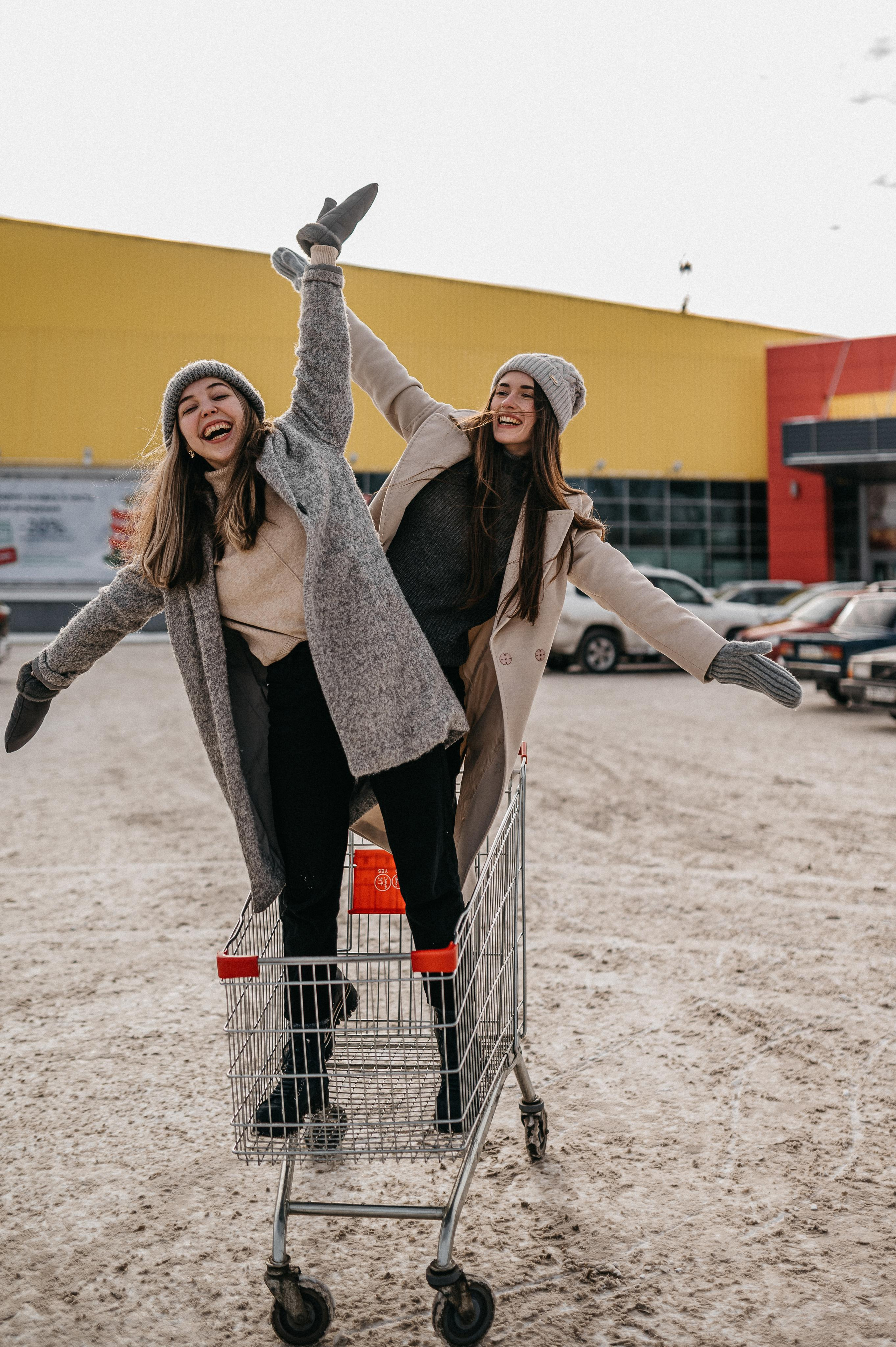 Подружки. Фотограф ПИТЕР СПБ Надежда Баранова