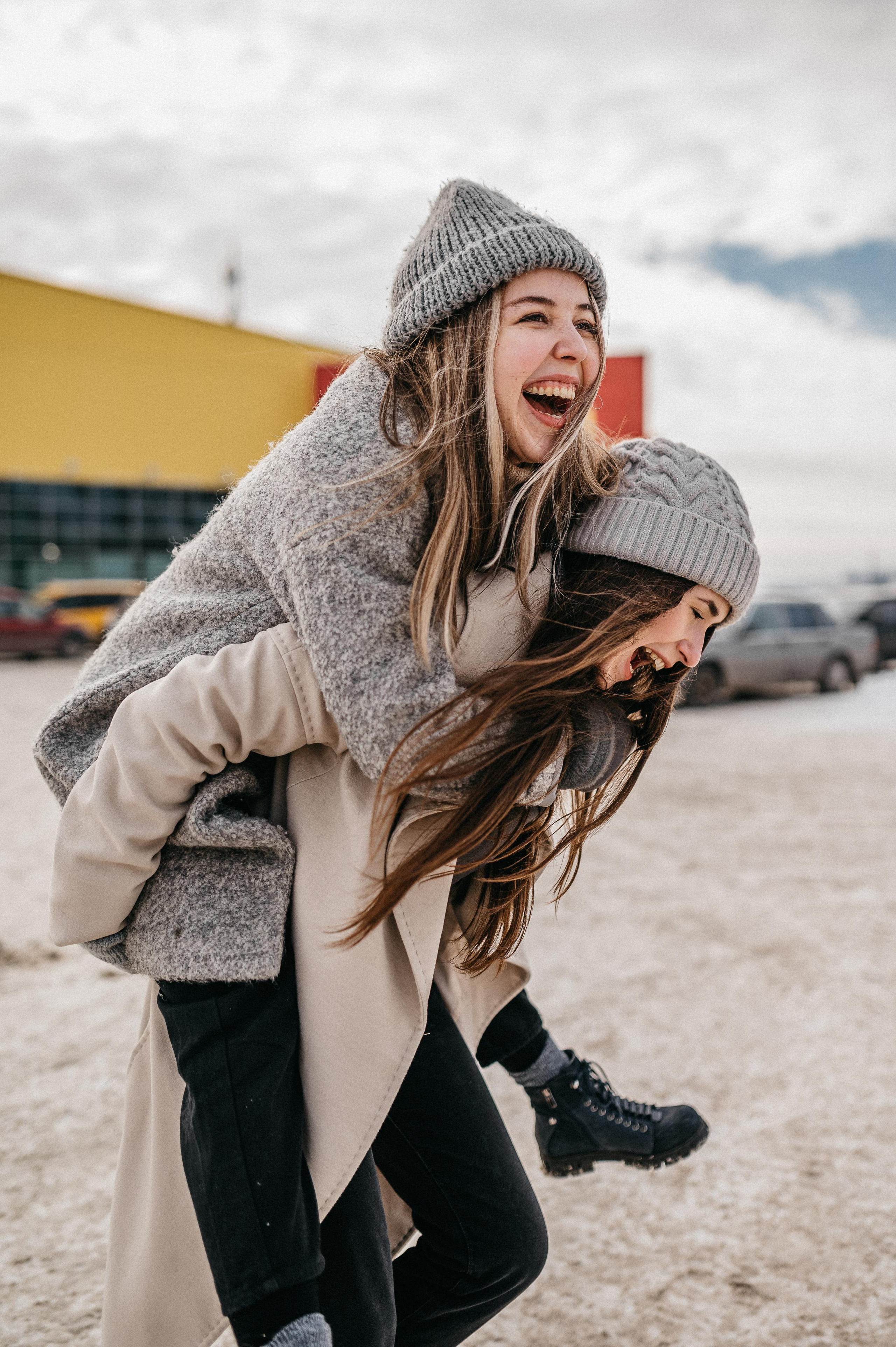 Подружки. Фотограф ПИТЕР СПБ Надежда Баранова
