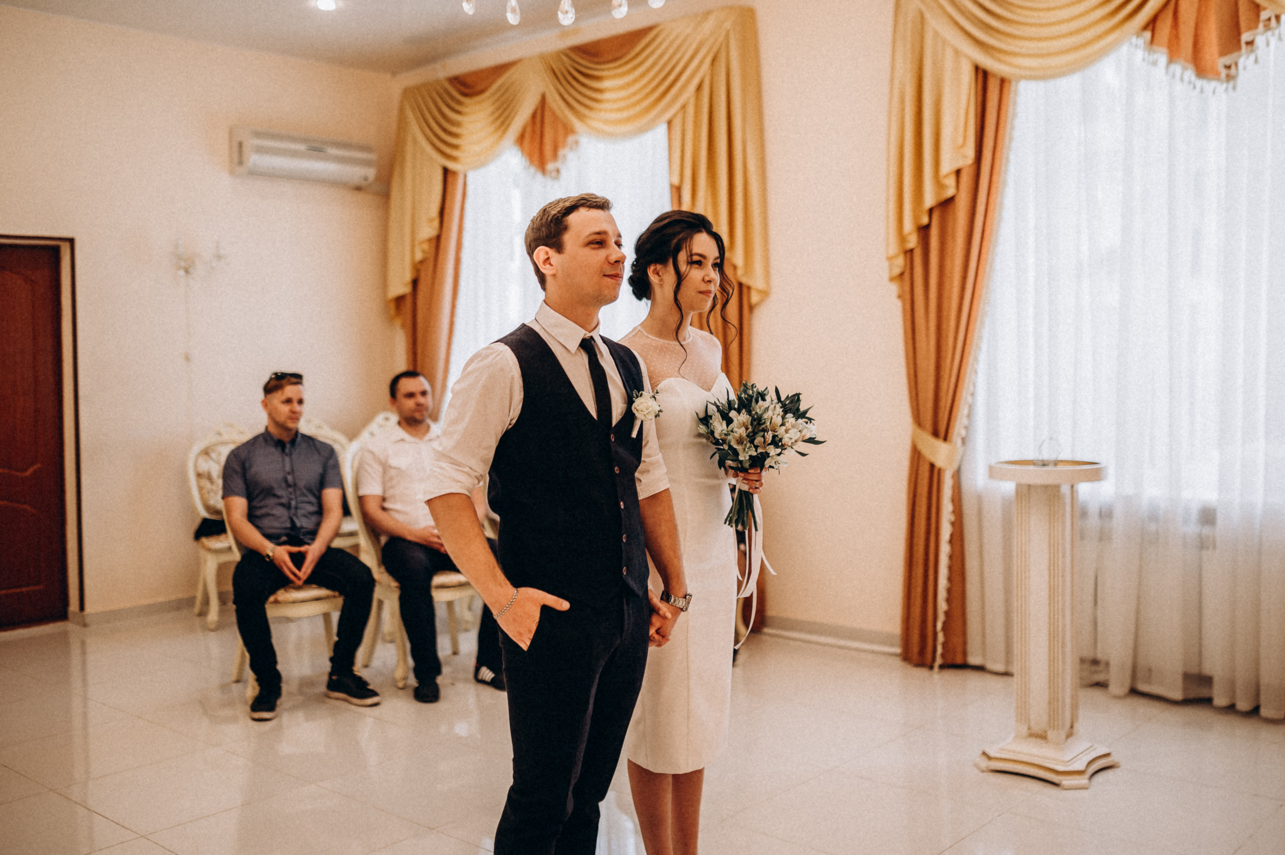 Свадьба Анастасия Сергей камерная (загс+прогулка). Фотограф ПИТЕР СПБ Надежда Баранова