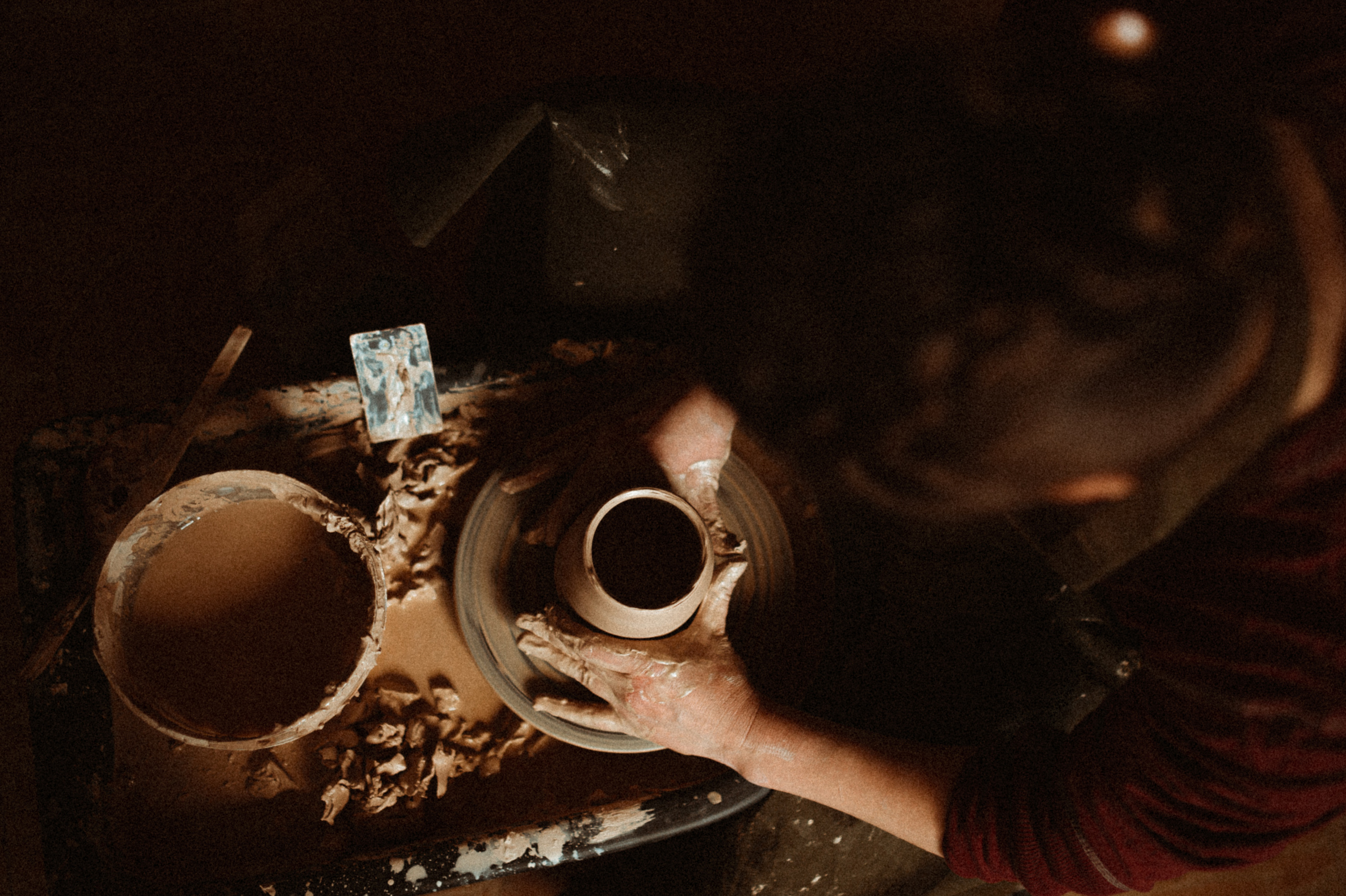 Аня художник-керамист. Фотограф ПИТЕР СПБ Надежда Баранова