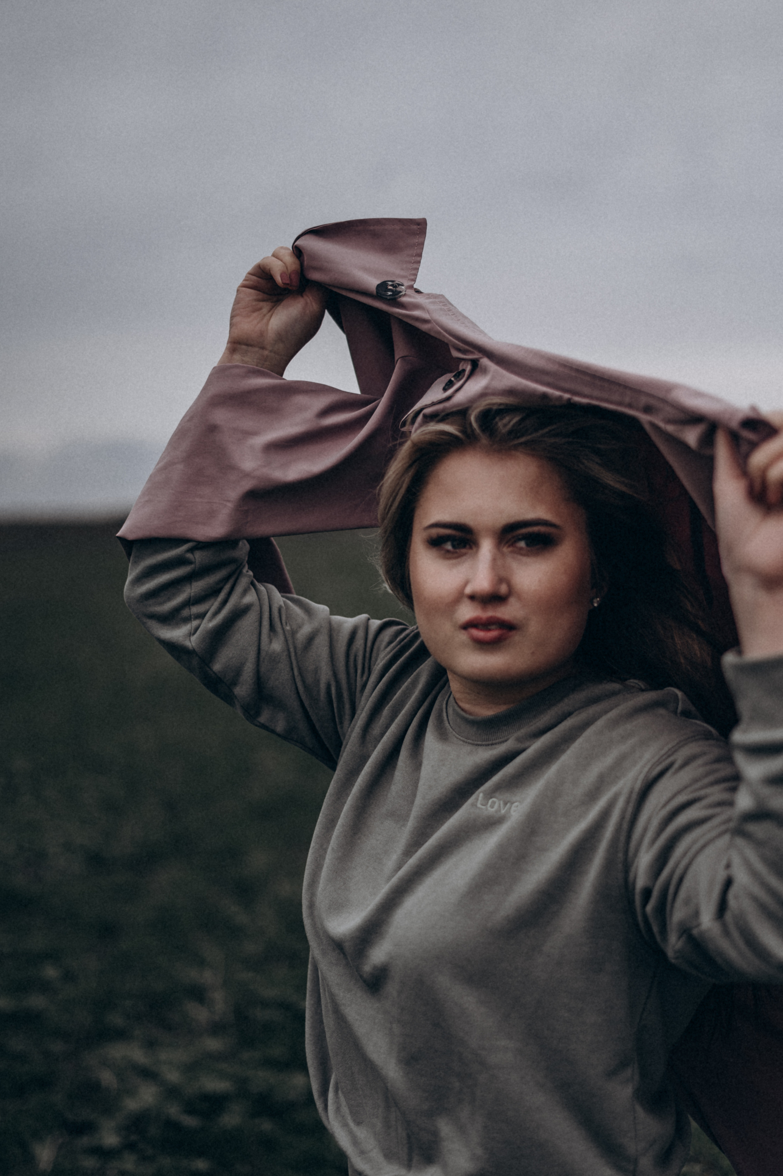 Индивидуальная фотосессия в поле Аня. Фотограф ПИТЕР СПБ Надежда Баранова