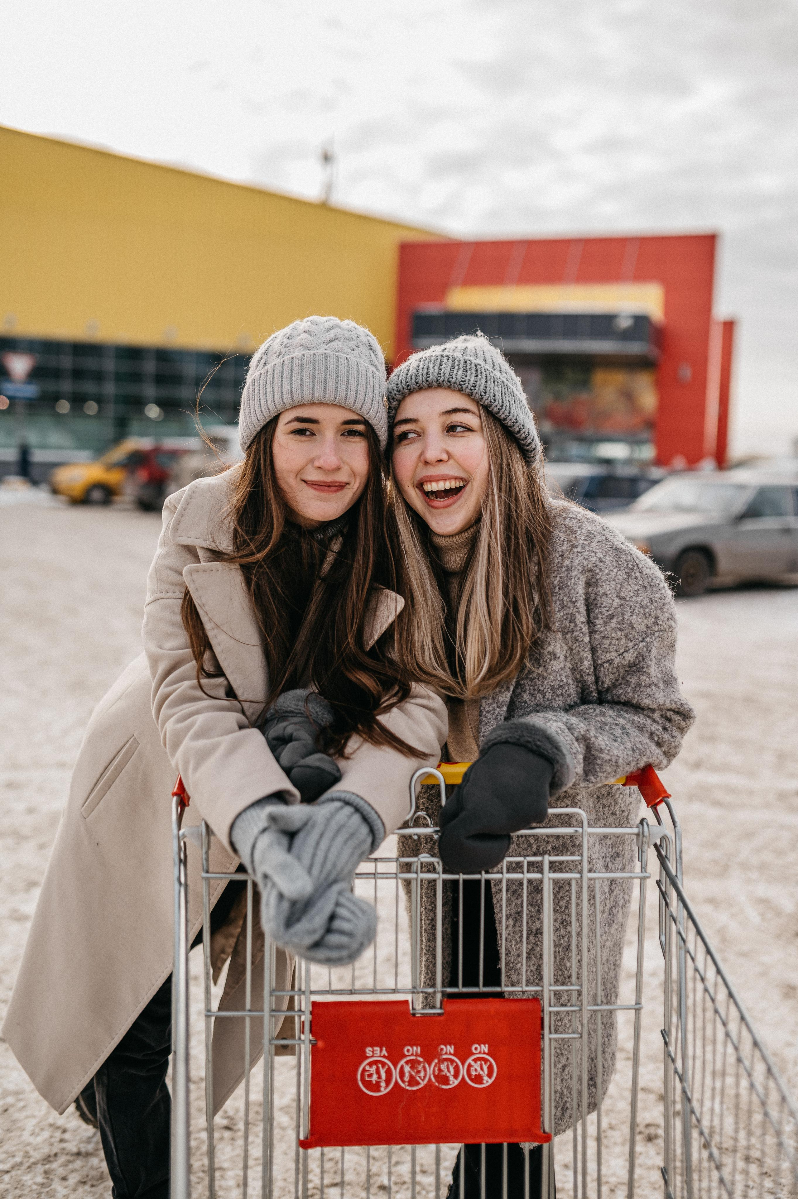 Подружки. Фотограф ПИТЕР СПБ Надежда Баранова