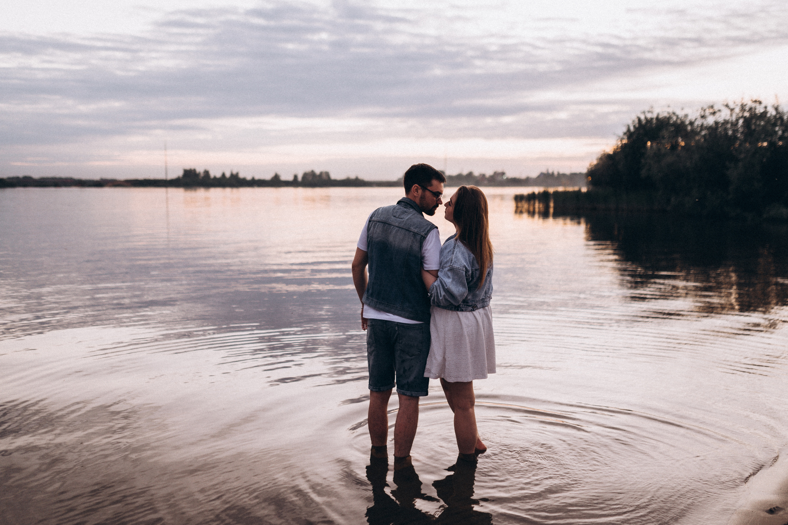 Мария Алексей лав стори на берегу. Фотограф ПИТЕР СПБ Надежда Баранова