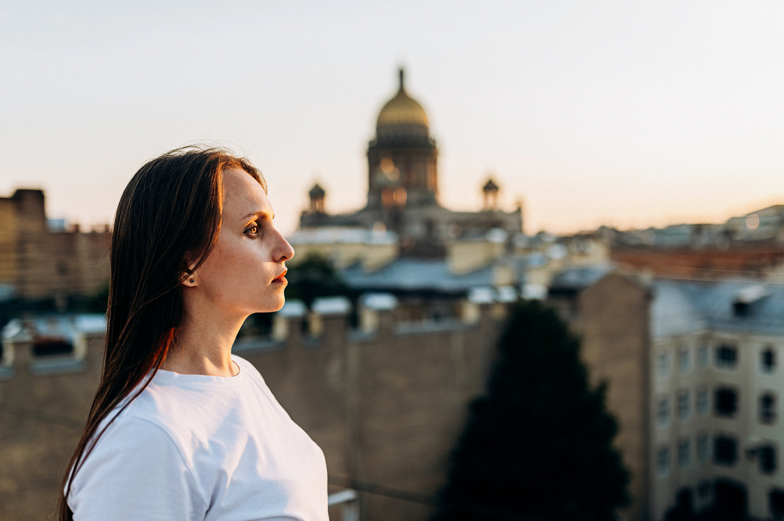 Две подруги крыша СПБ (Таня+Таня). Фотограф ПИТЕР СПБ Надежда Баранова