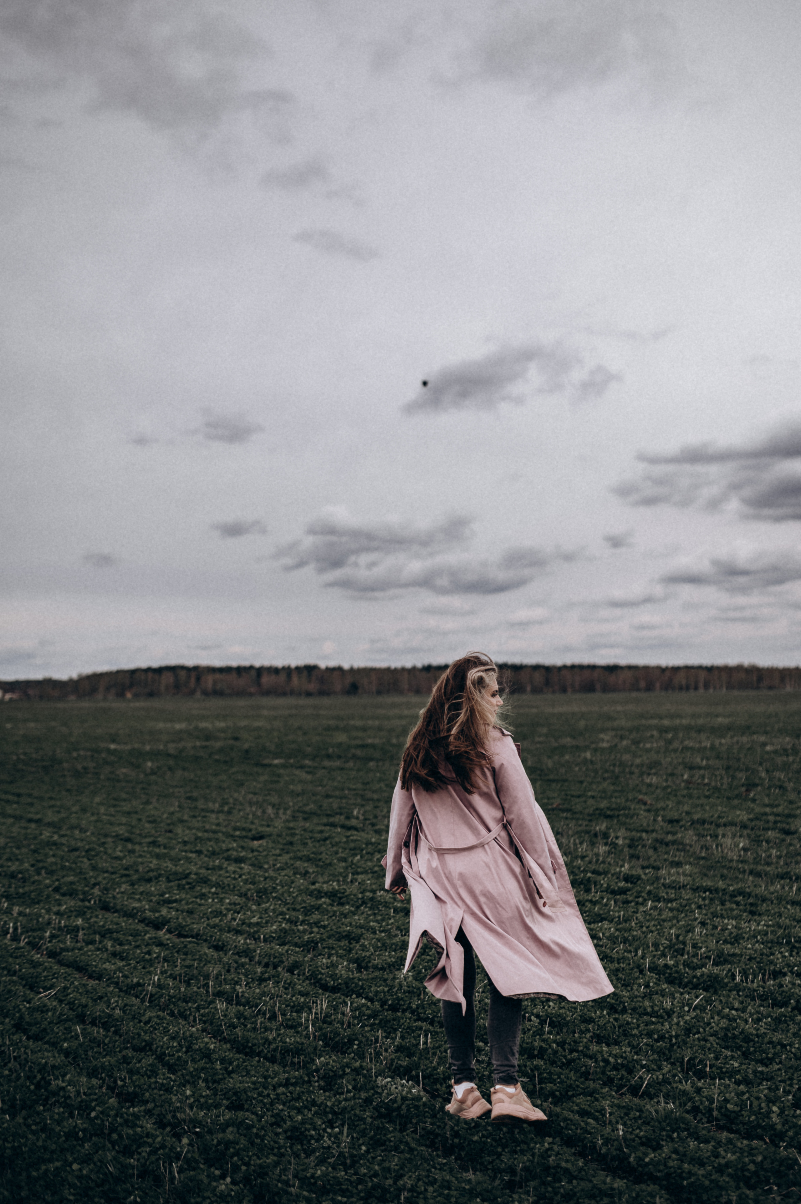 Индивидуальная фотосессия в поле Аня. Фотограф ПИТЕР СПБ Надежда Баранова