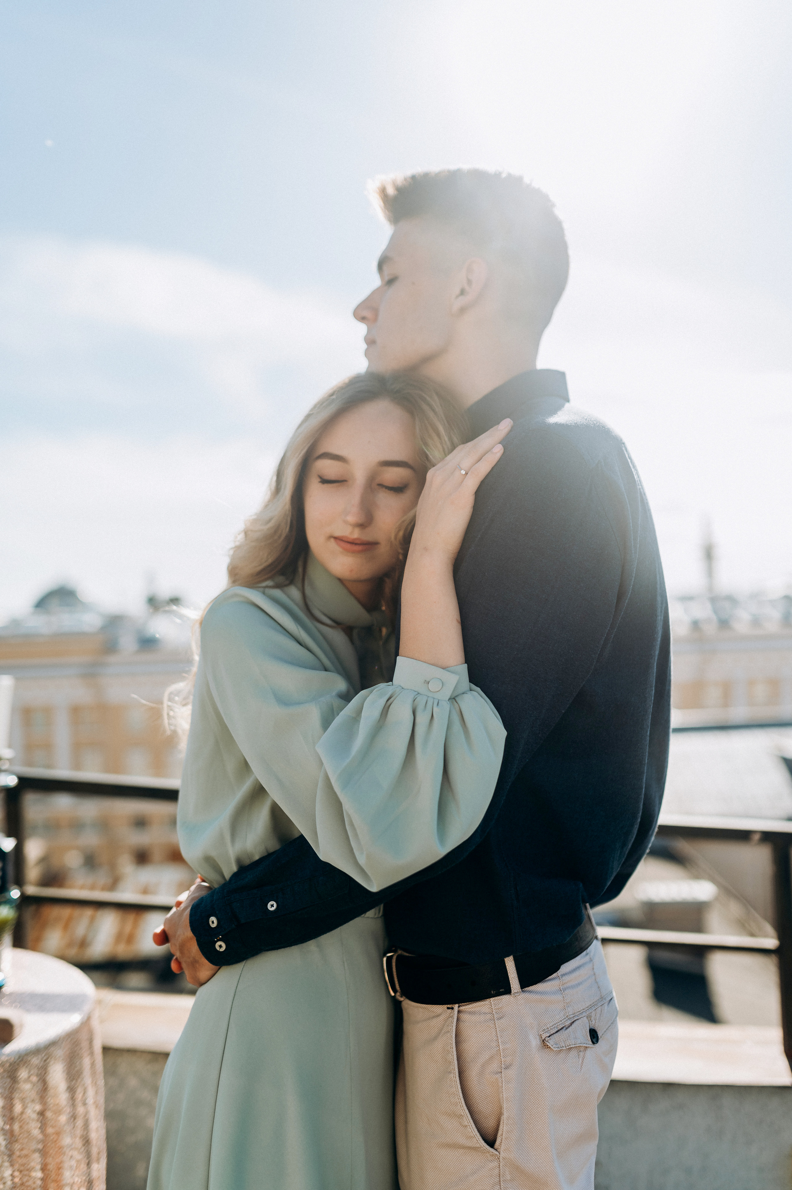 Предложение руки и сердца на крыше СПБ. Фотограф ПИТЕР СПБ Надежда Баранова