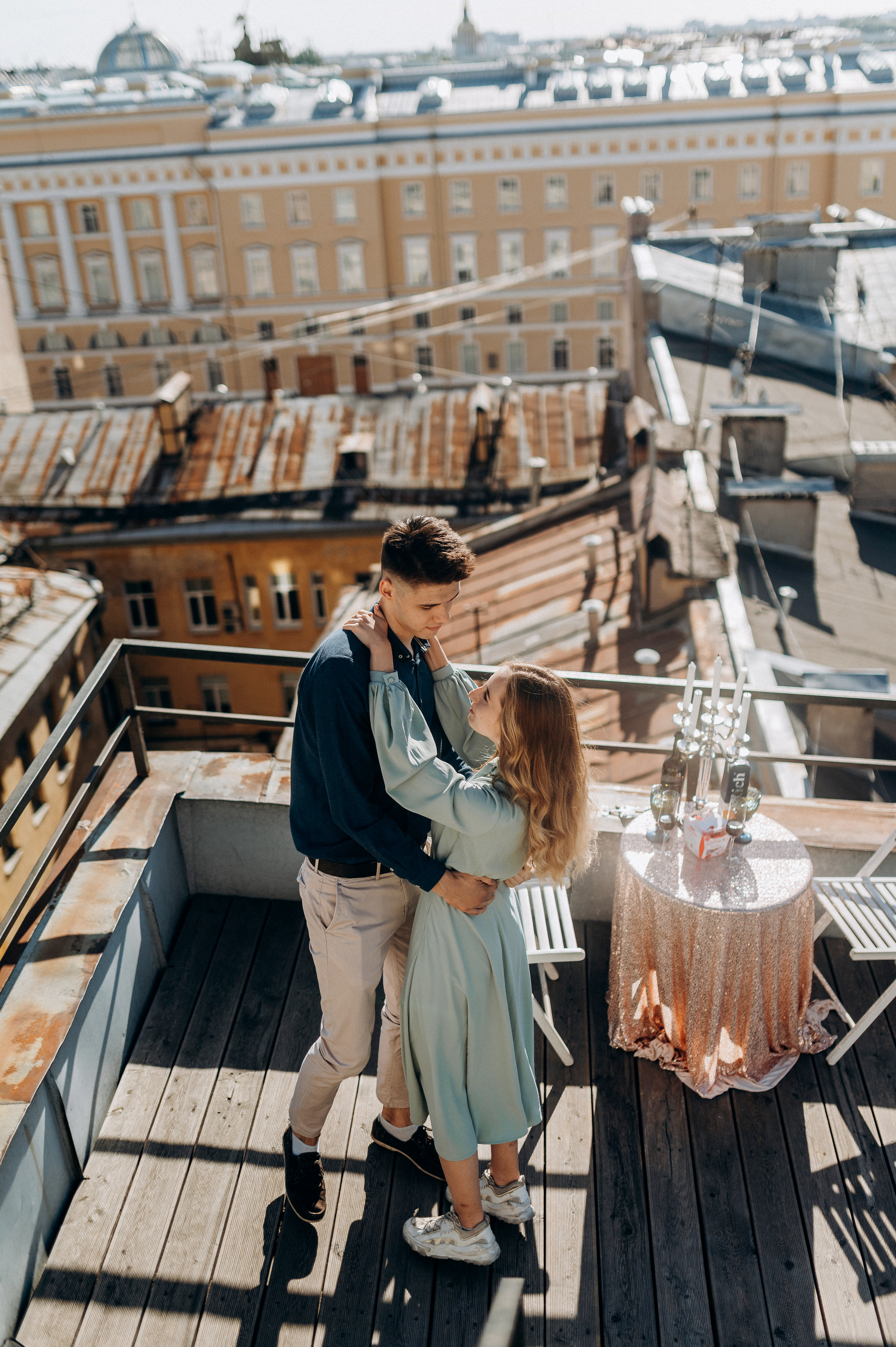 Предложение руки и сердца на крыше СПБ. Фотограф ПИТЕР СПБ Надежда Баранова