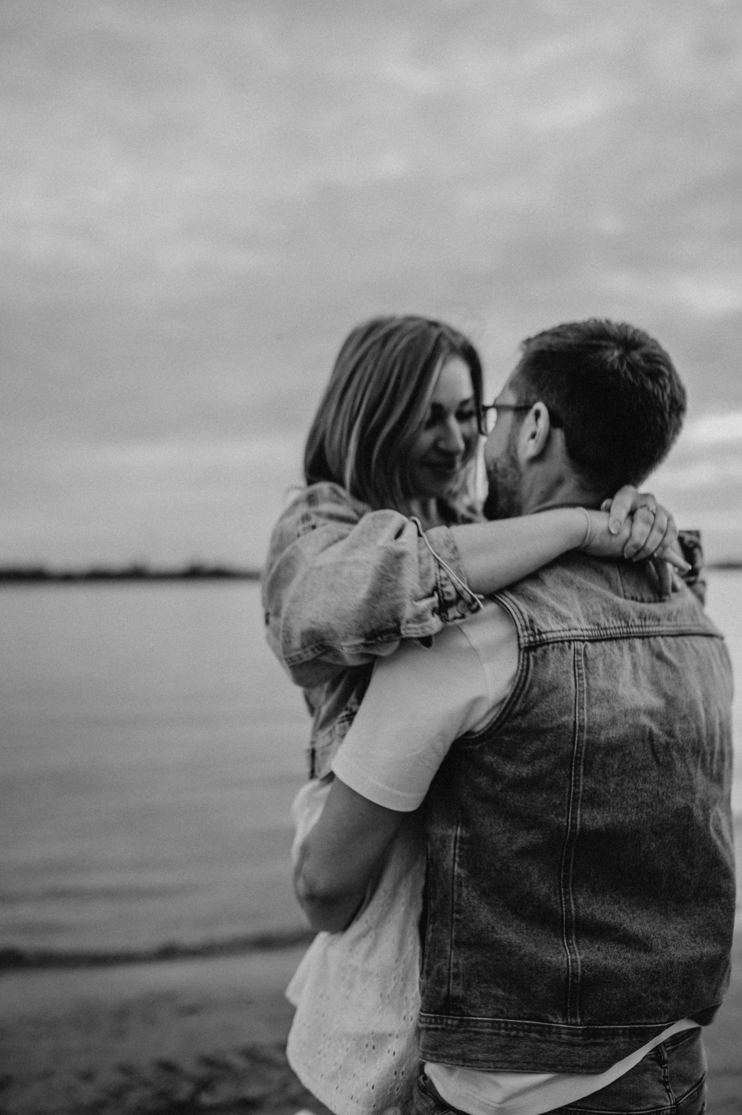 Мария Алексей лав стори на берегу. Фотограф ПИТЕР СПБ Надежда Баранова