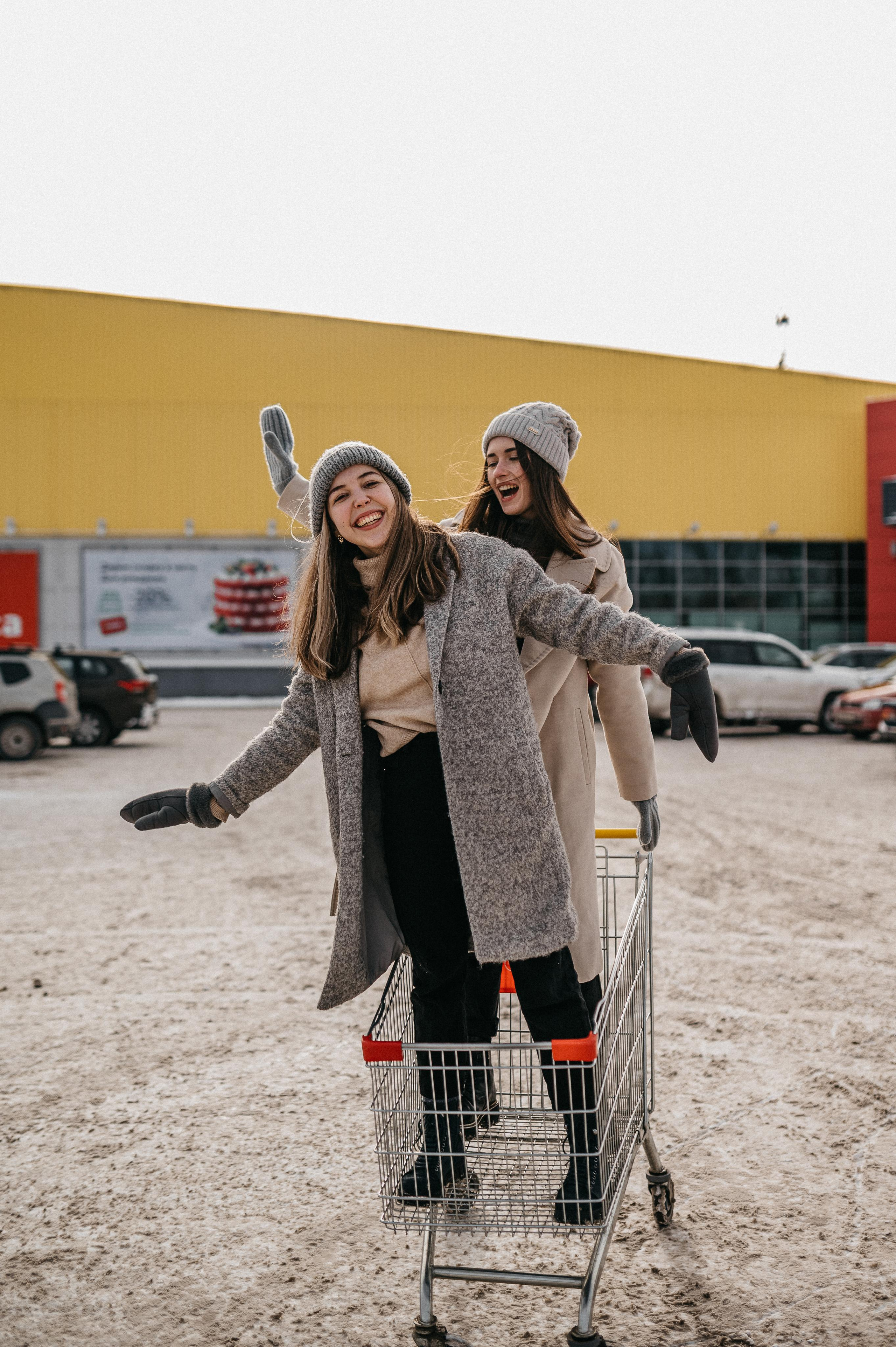 Подружки. Фотограф ПИТЕР СПБ Надежда Баранова