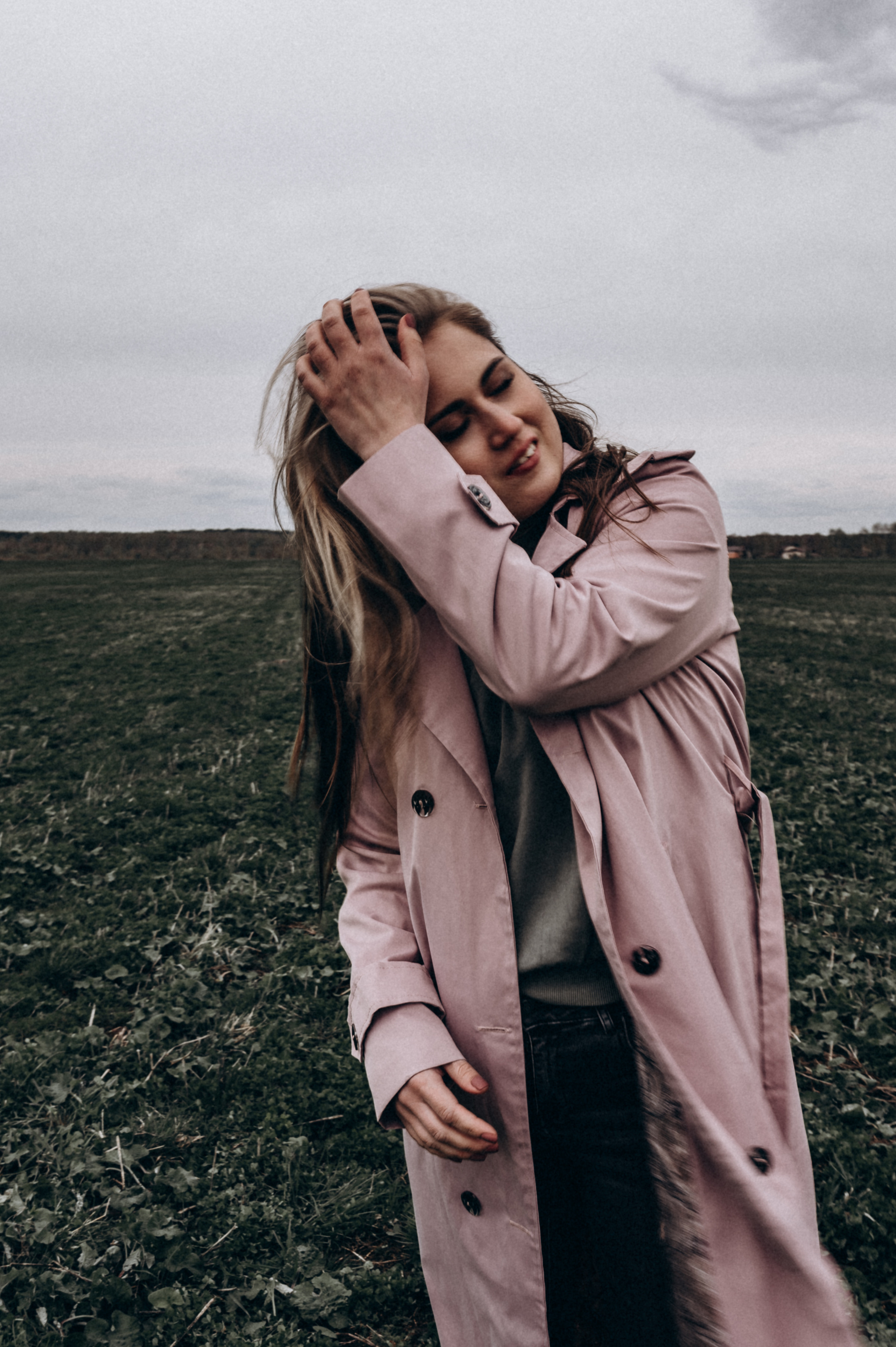 Индивидуальная фотосессия в поле Аня. Фотограф ПИТЕР СПБ Надежда Баранова