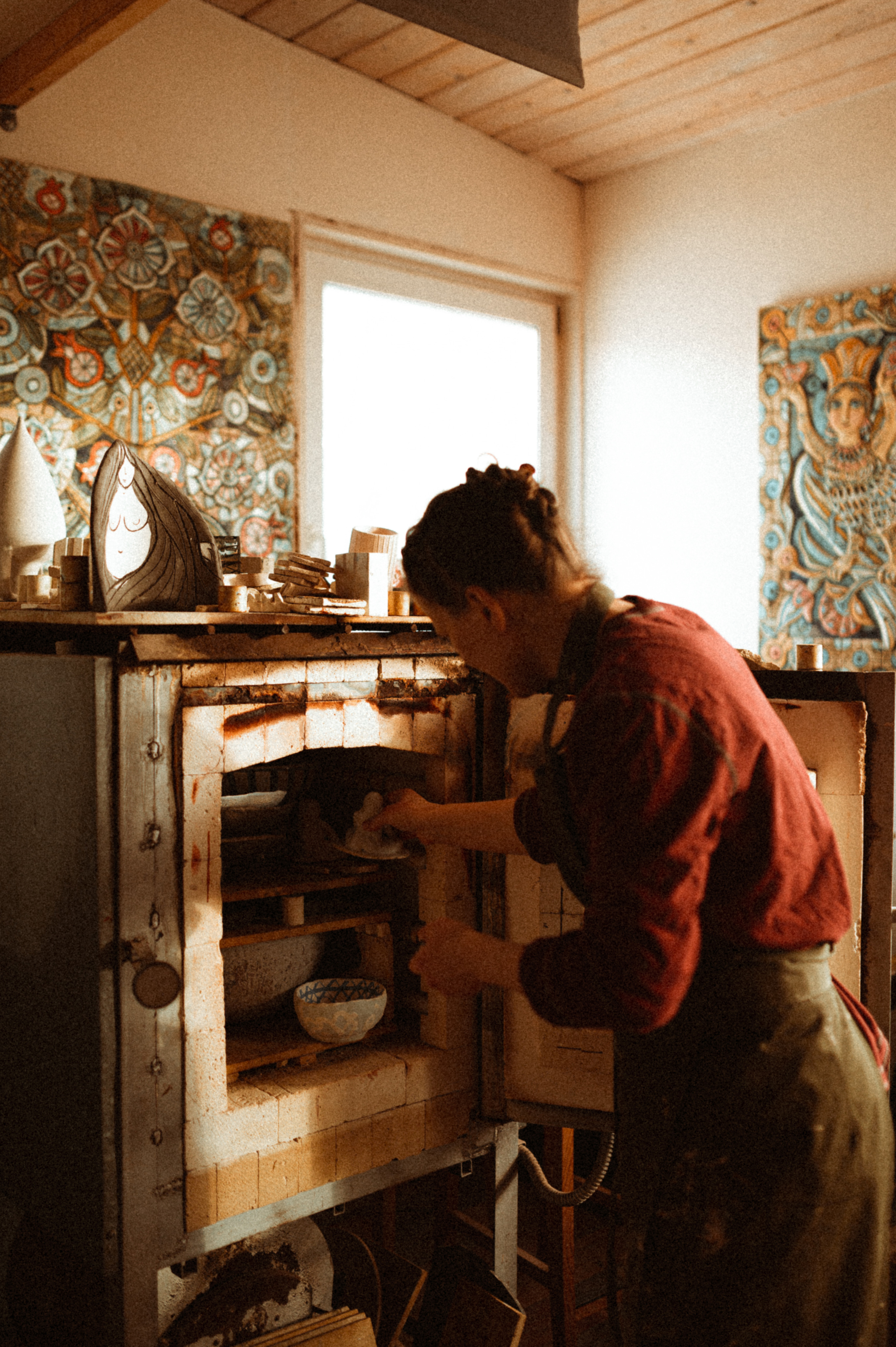 Аня художник-керамист. Фотограф ПИТЕР СПБ Надежда Баранова