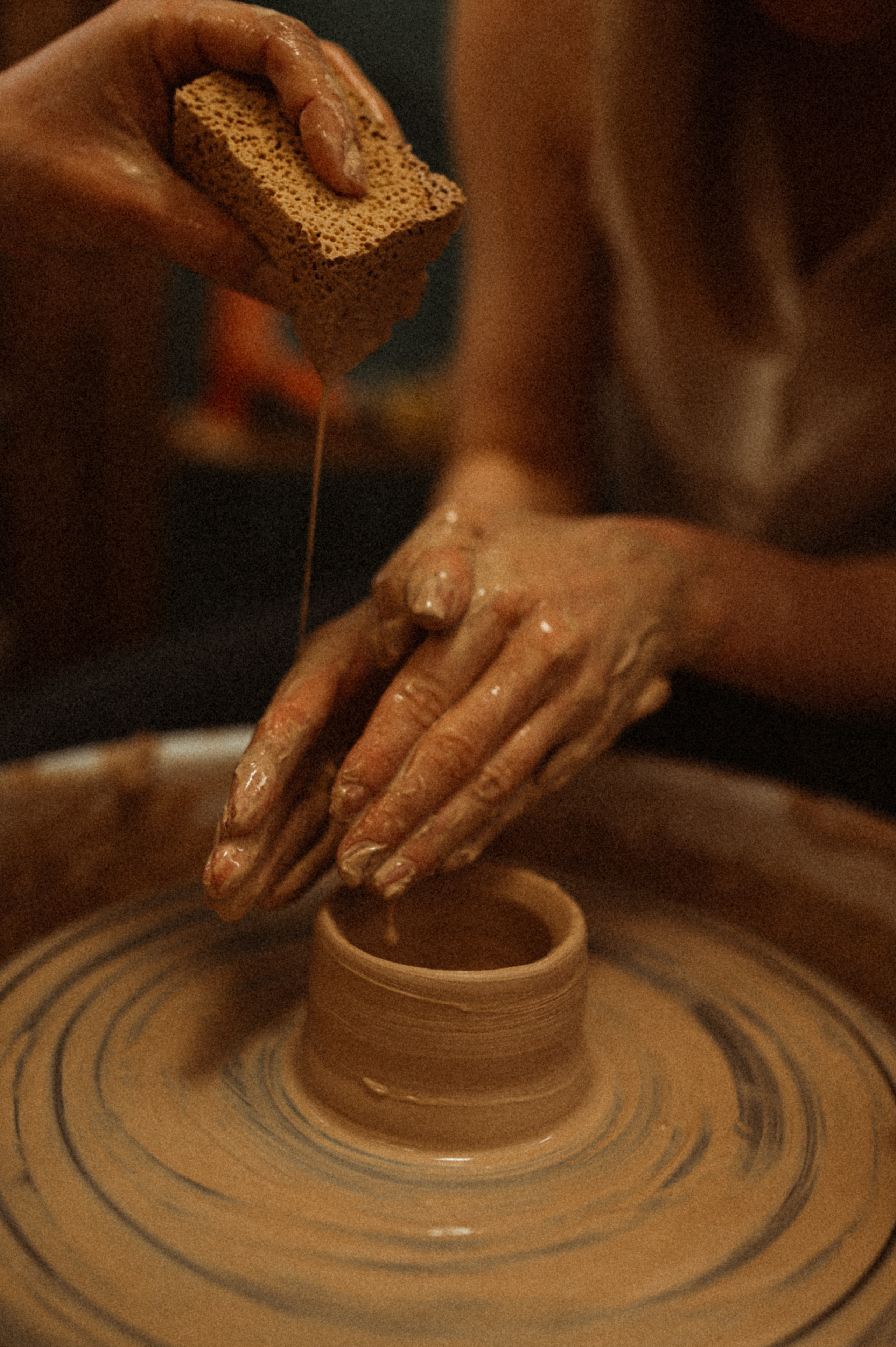 Лена+Петя лав стори гончарная мастерская. Фотограф ПИТЕР СПБ Надежда Баранова
