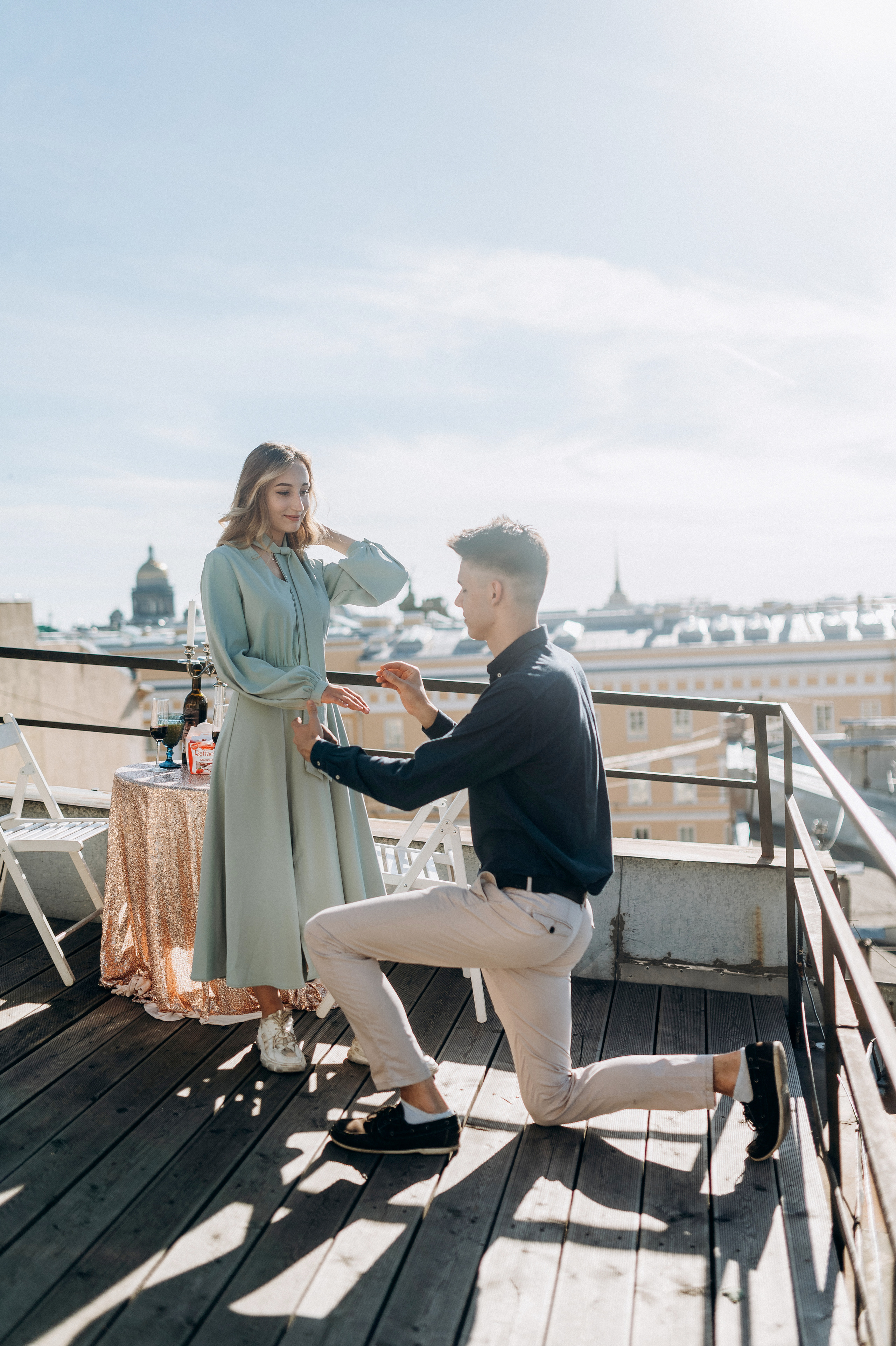 Предложение руки и сердца на крыше СПБ. Фотограф ПИТЕР СПБ Надежда Баранова