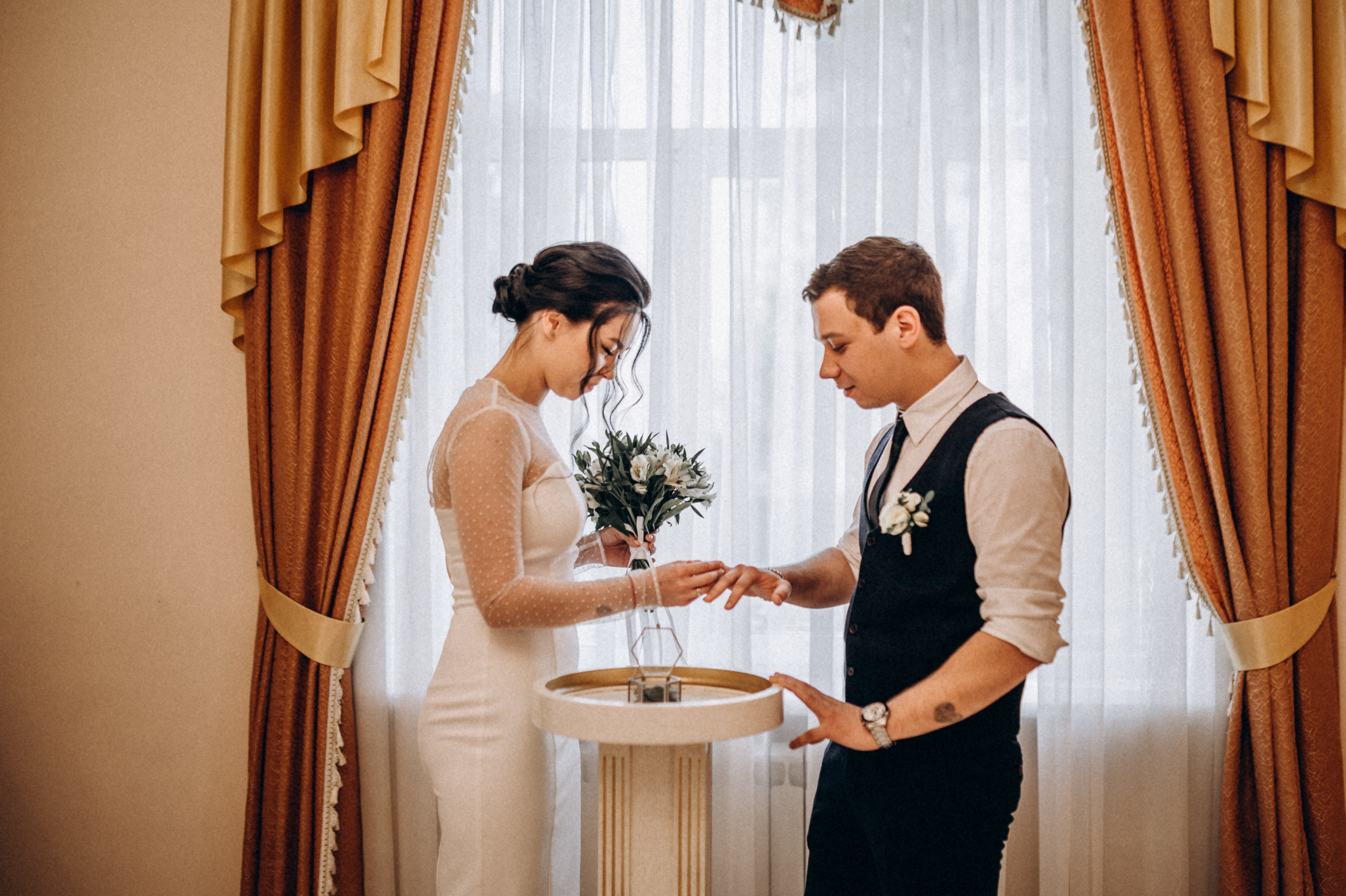 Свадьба Анастасия Сергей камерная (загс+прогулка). Фотограф ПИТЕР СПБ Надежда Баранова