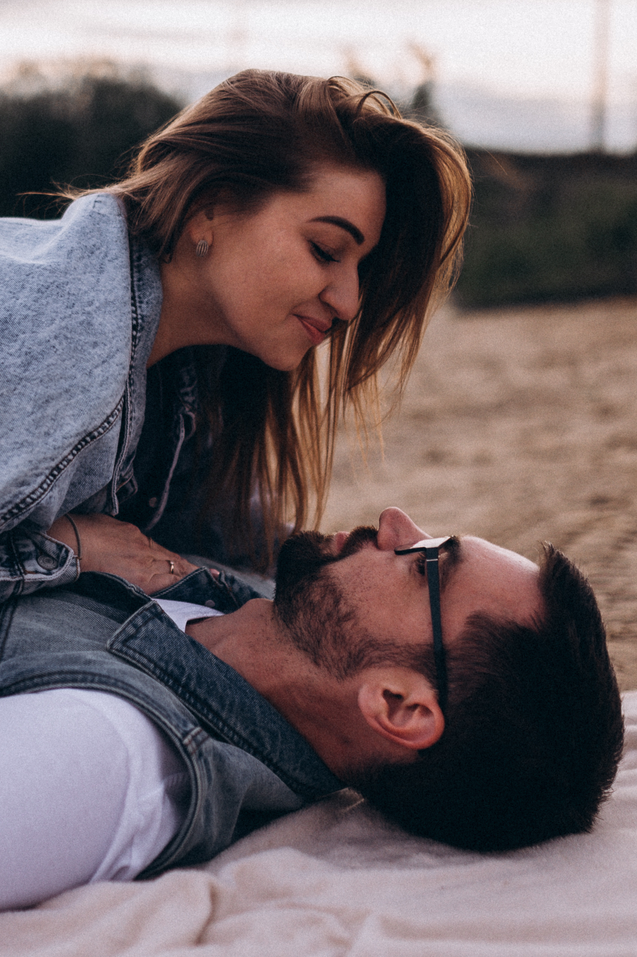 Мария Алексей лав стори на берегу. Фотограф ПИТЕР СПБ Надежда Баранова