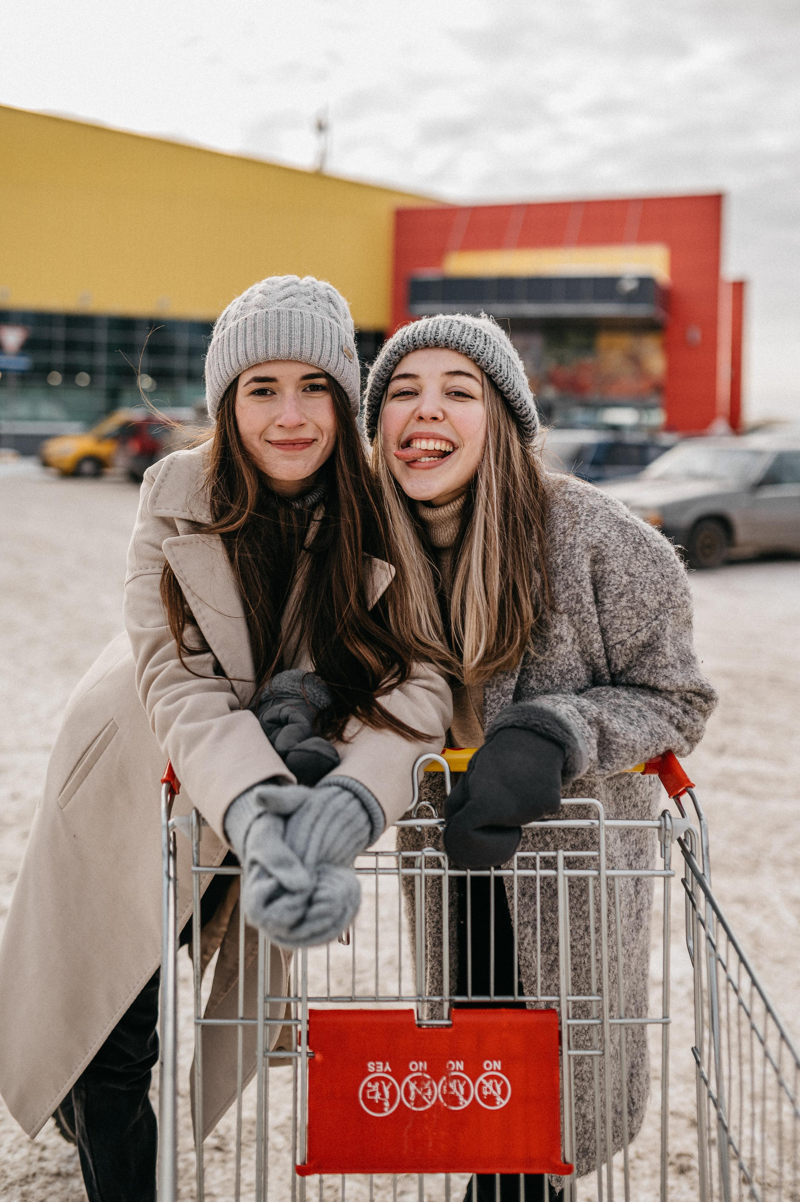 Подружки. Фотограф ПИТЕР СПБ Надежда Баранова