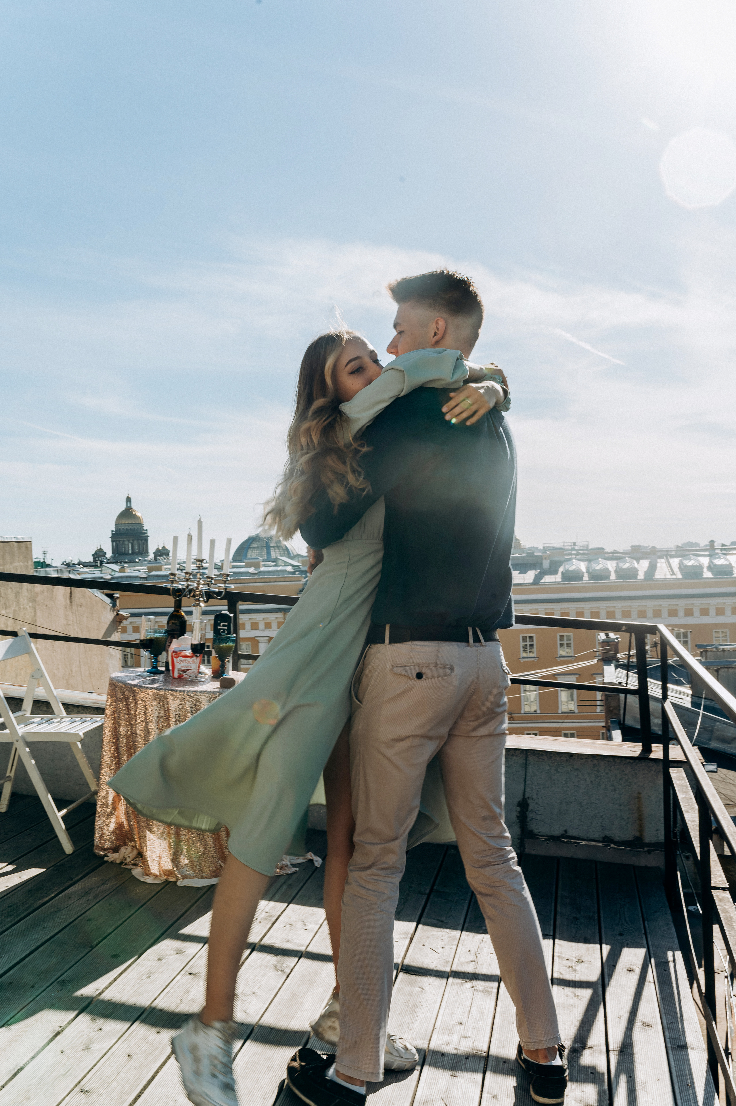 Предложение руки и сердца на крыше СПБ. Фотограф ПИТЕР СПБ Надежда Баранова