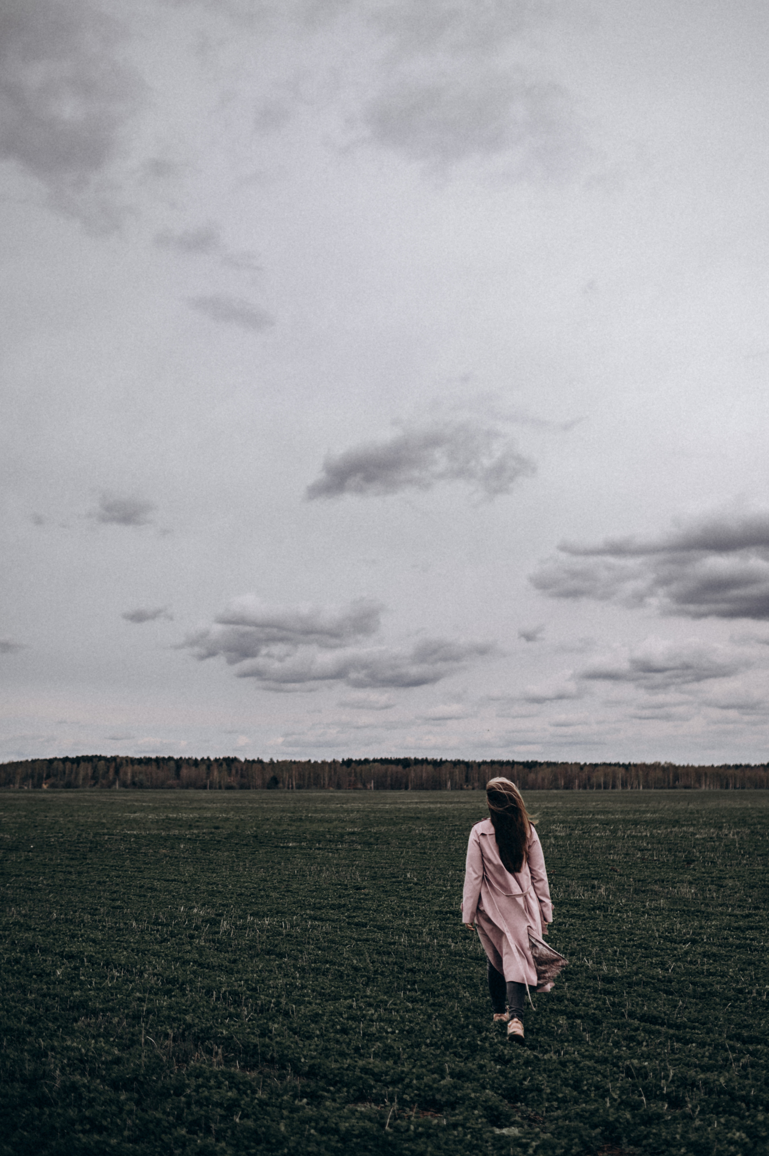 Индивидуальная фотосессия в поле Аня. Фотограф ПИТЕР СПБ Надежда Баранова