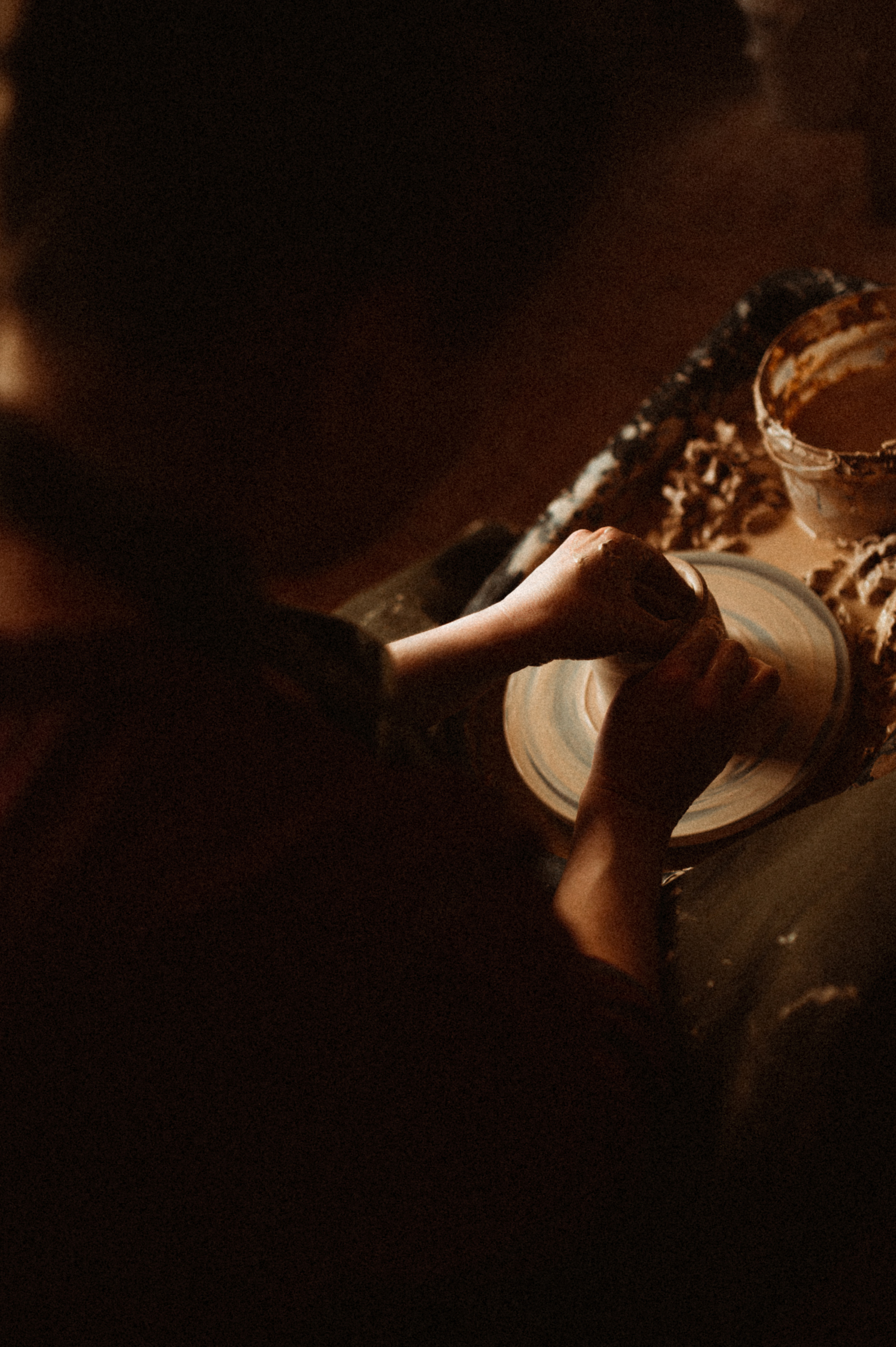 Аня художник-керамист. Фотограф ПИТЕР СПБ Надежда Баранова