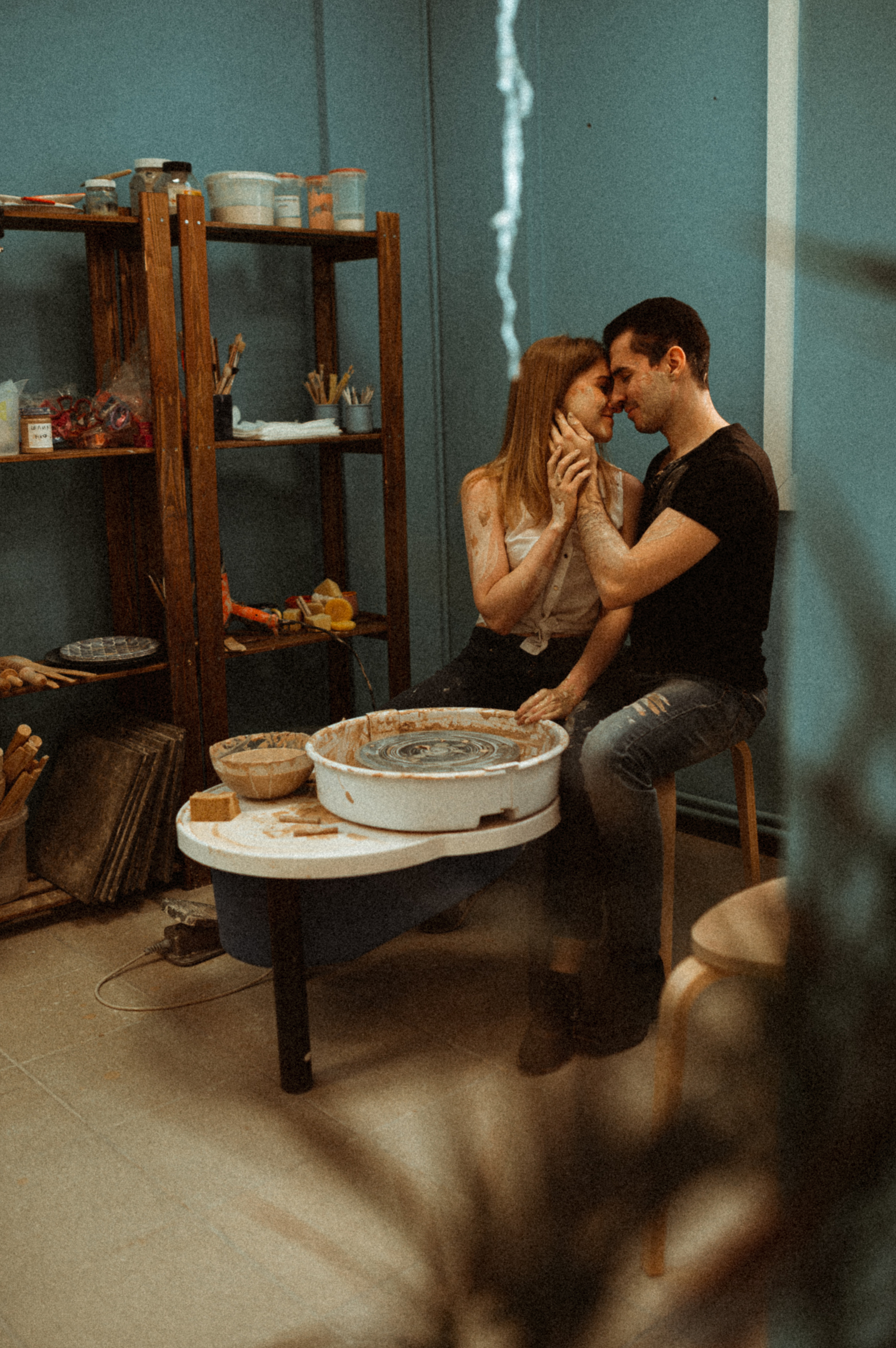 Лена+Петя лав стори гончарная мастерская. Фотограф ПИТЕР СПБ Надежда Баранова