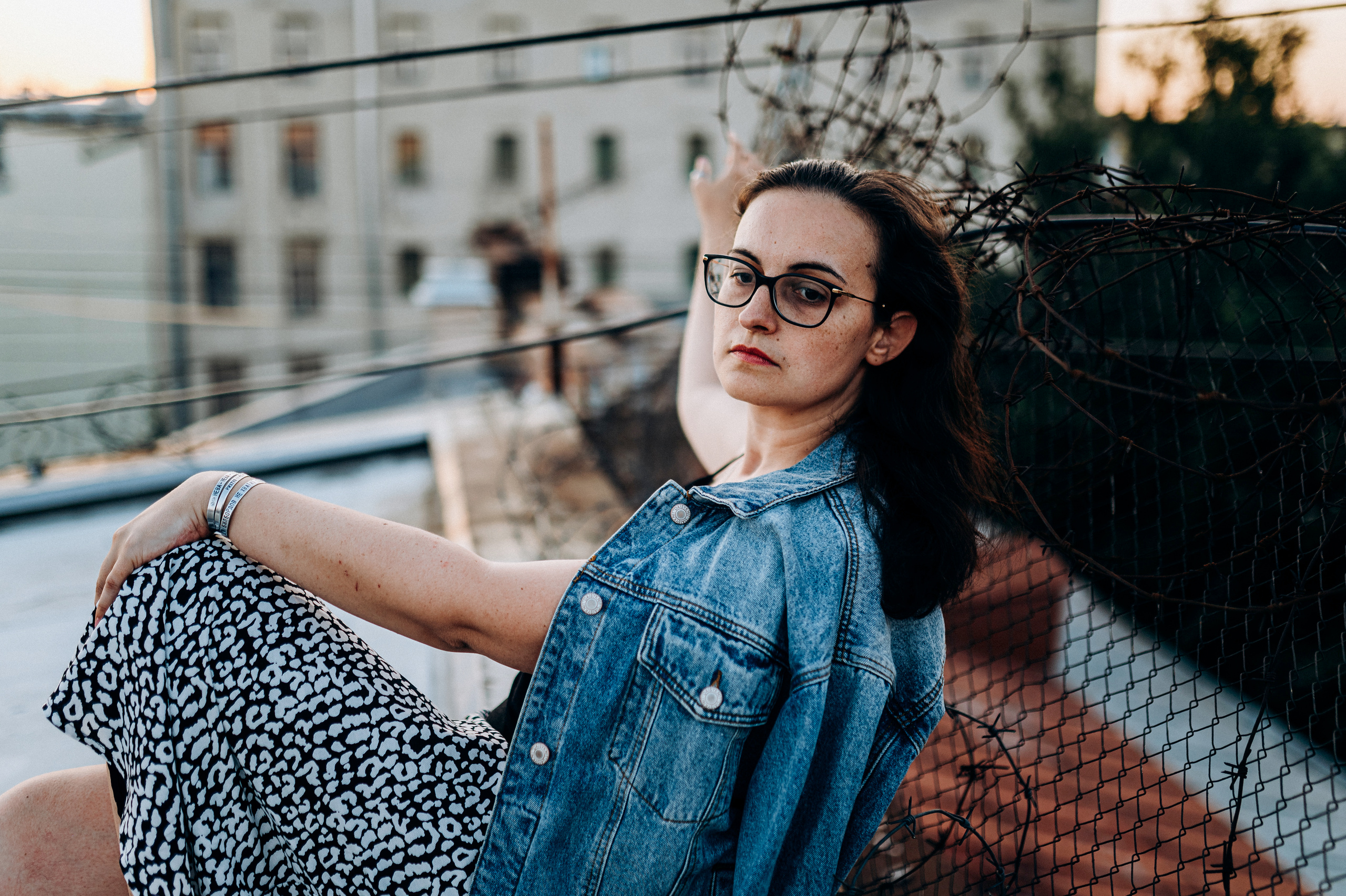 Две подруги крыша СПБ (Таня+Таня). Фотограф ПИТЕР СПБ Надежда Баранова