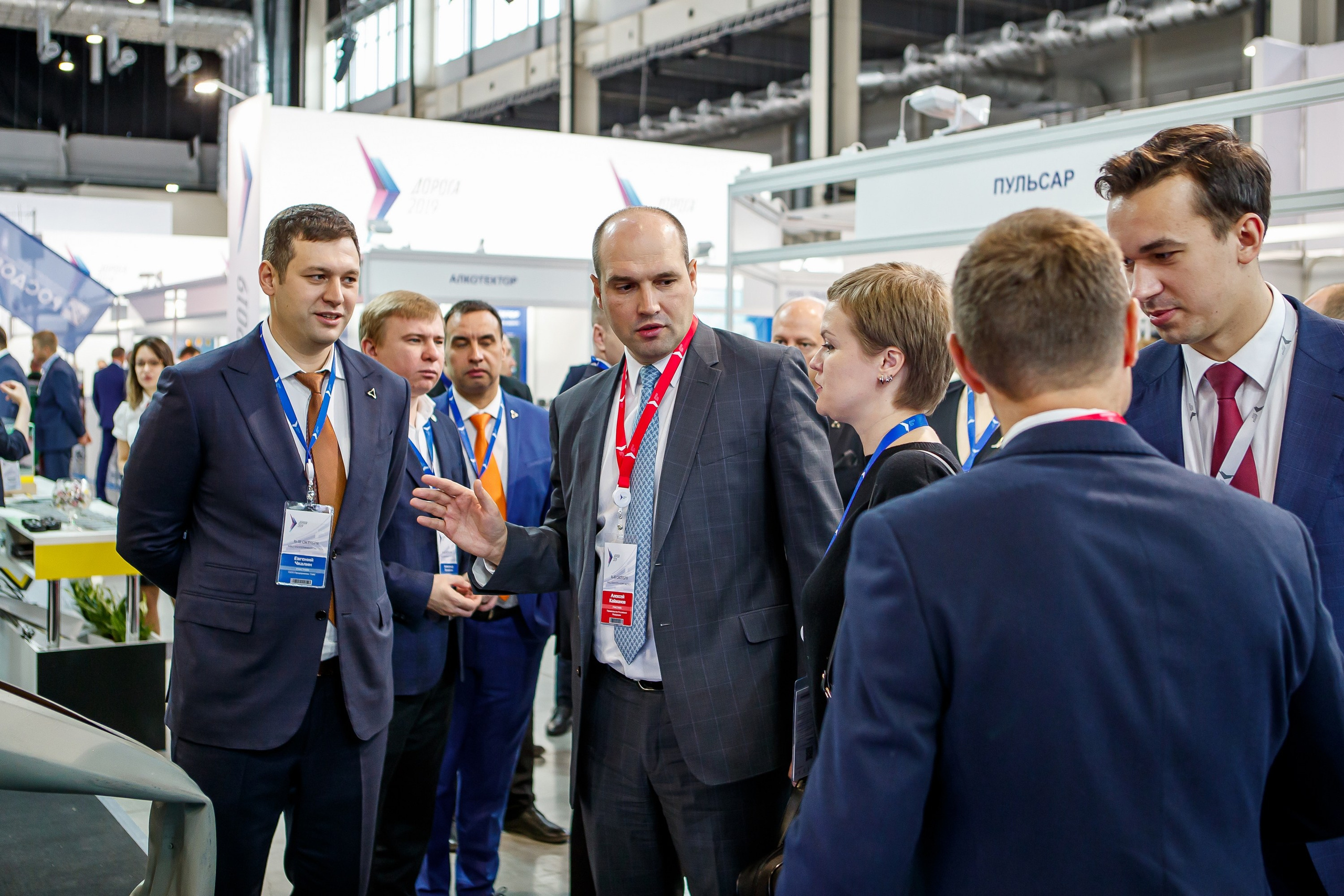 Фотосъёмка работы стенда для Предприятия ПИК. Фотограф на выставку в Москве