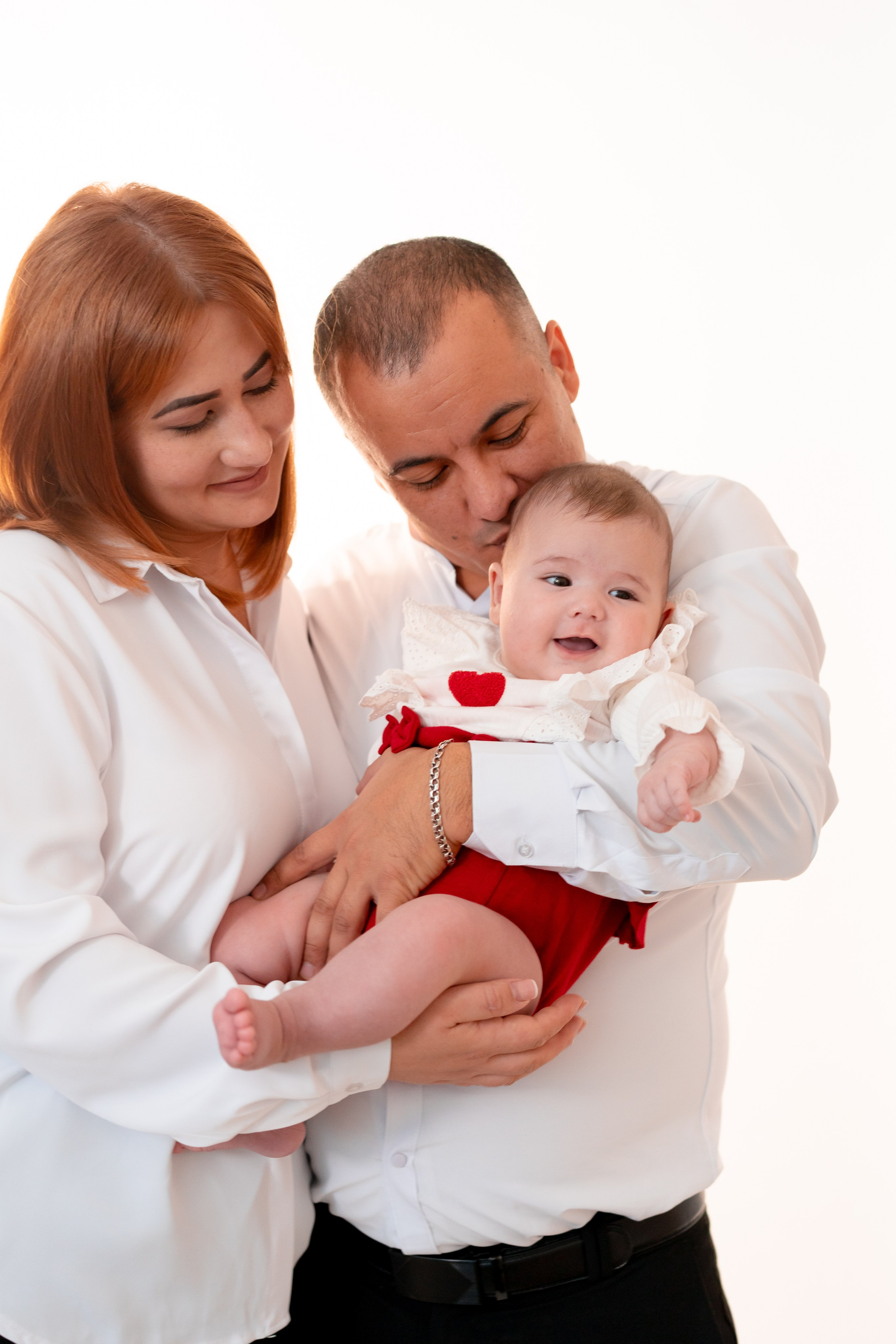 Салиха. Детская, семейная фотостудия в Санкт-Петербурге