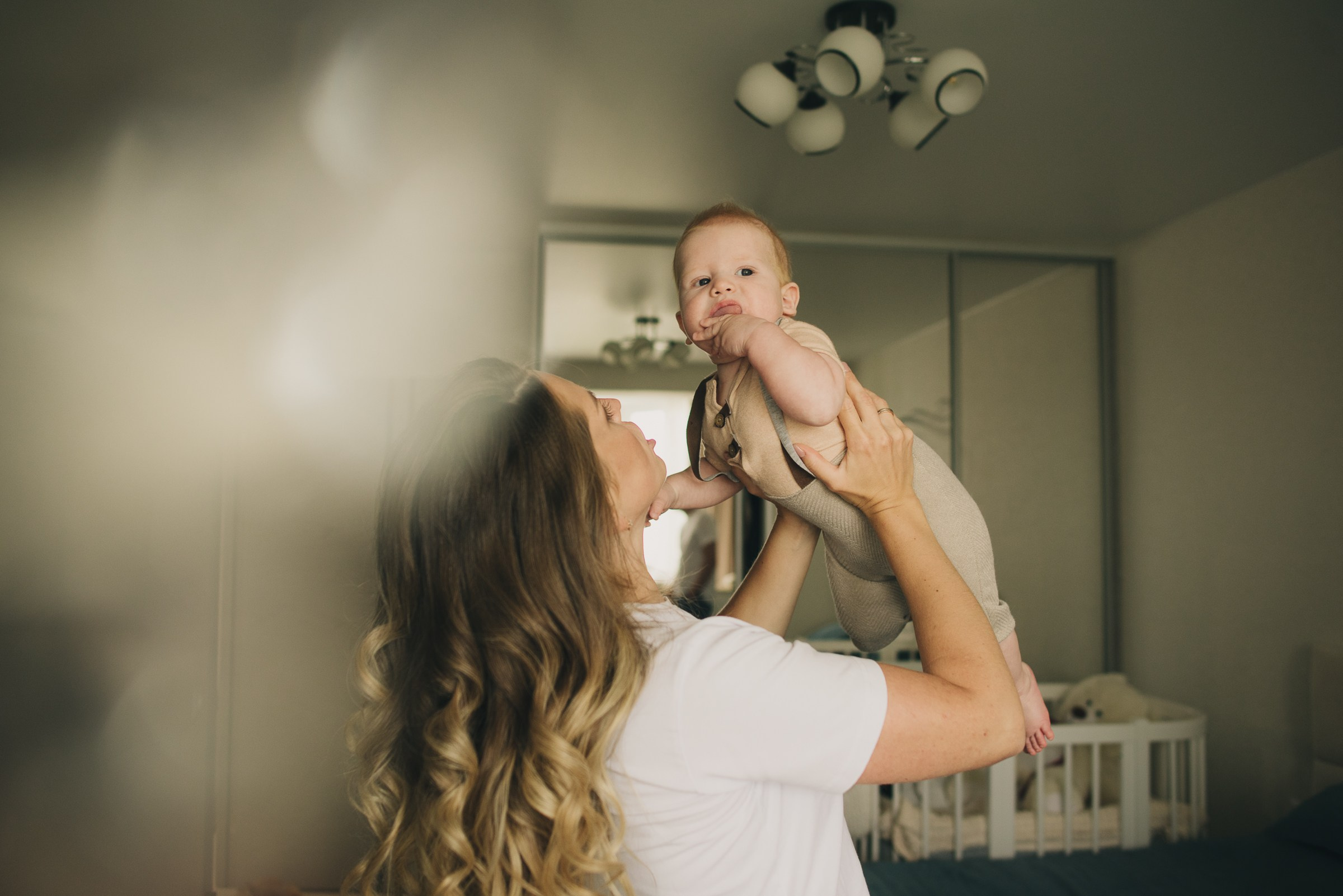 Наш мир — маленький ты!. Фотограф в Москве новорожденные свадьбы семьи Дарья Ларионова