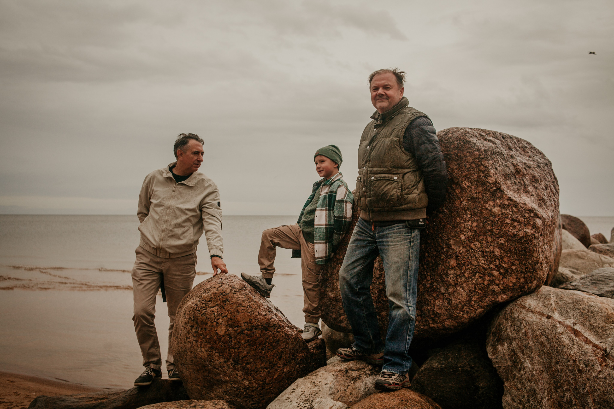 Семейное утро на Ладоге — Фотосессия на природе. Семейный фотограф во Всеволожске и Санкт-Петербурге Юлия Капустина