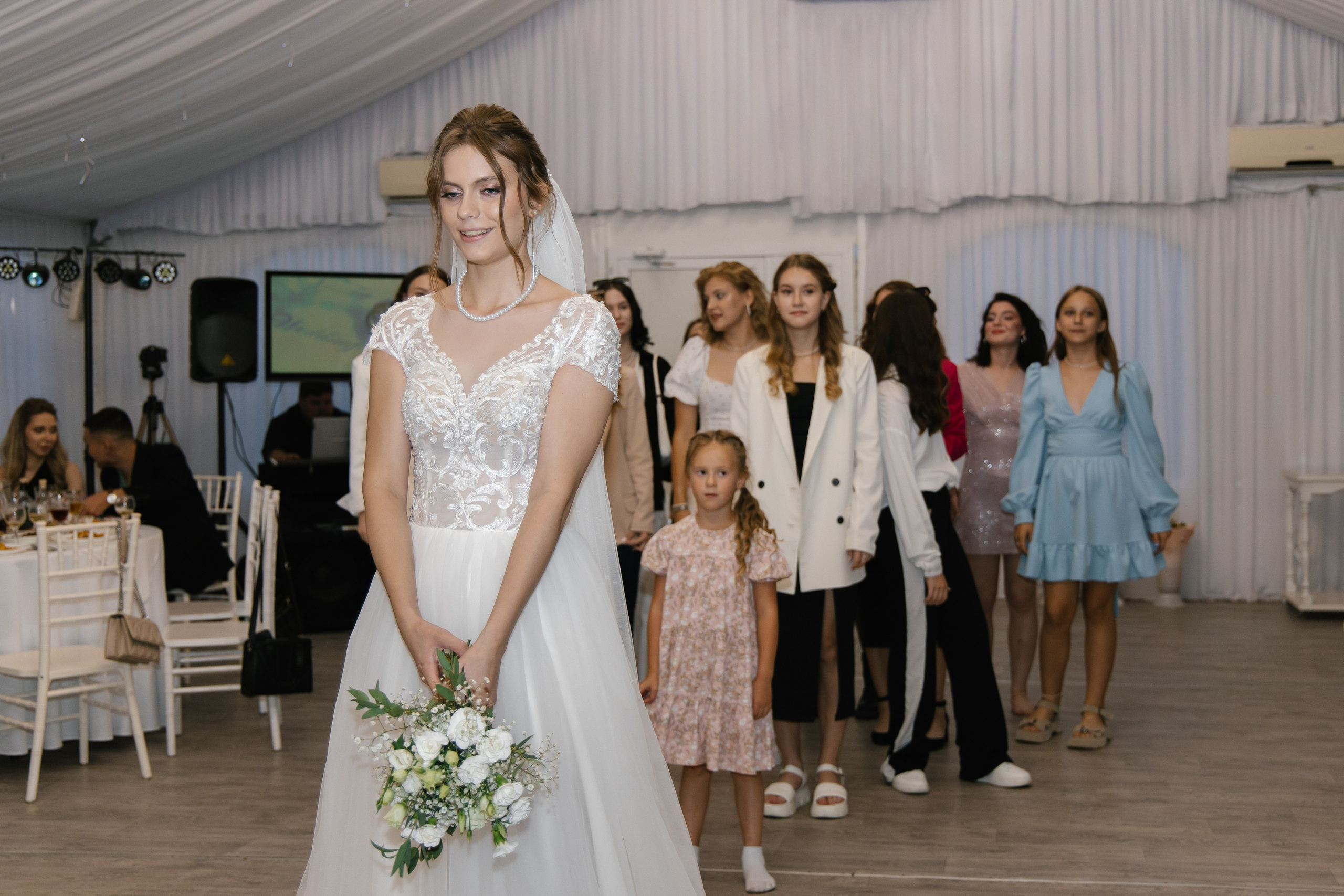 Ксения и Антон (полный день). Фотограф в Барнауле Юлия Садвокасова